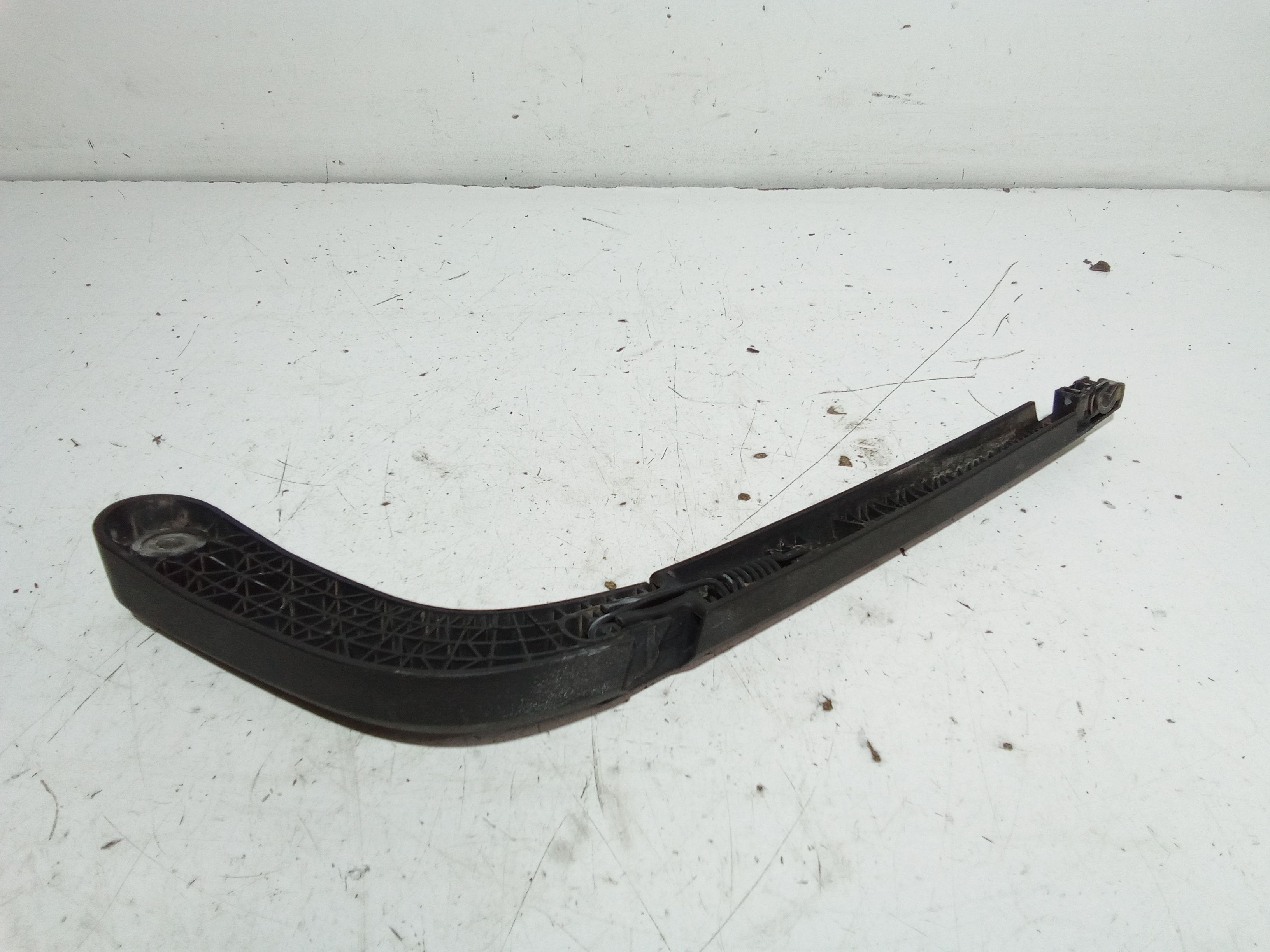 Braccio tergi posteriore CHEVROLET Spark 1 Serie