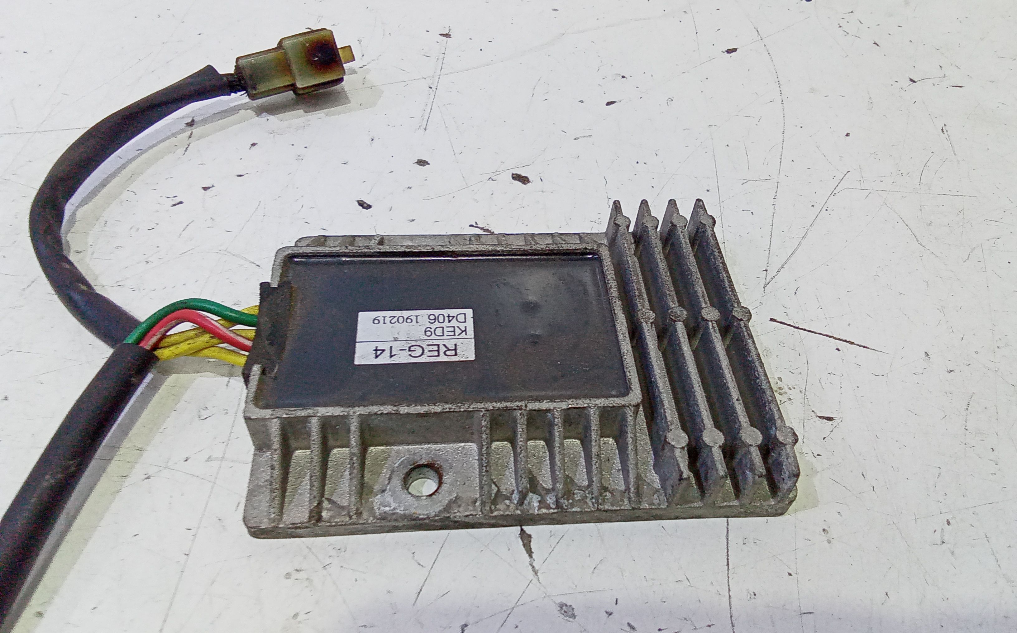 Regolatore di tensione Kymco People 125