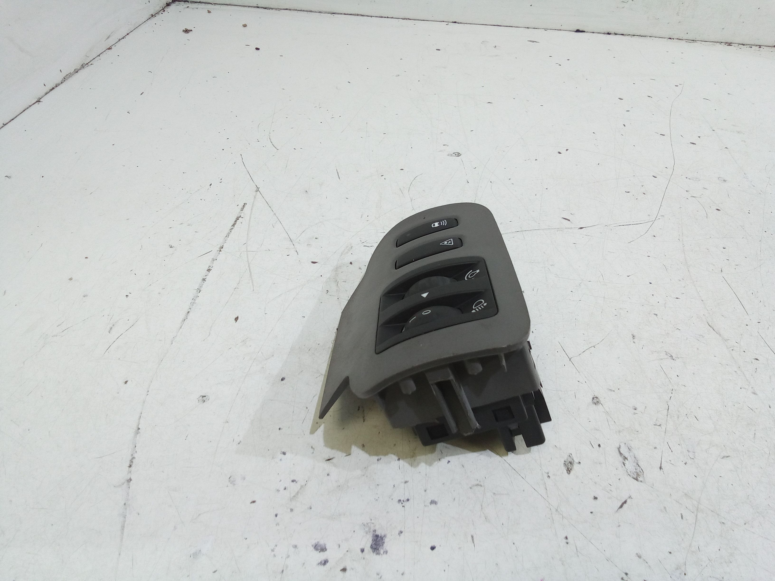 Regolatore Fari RENAULT Scenic Serie (03>09)