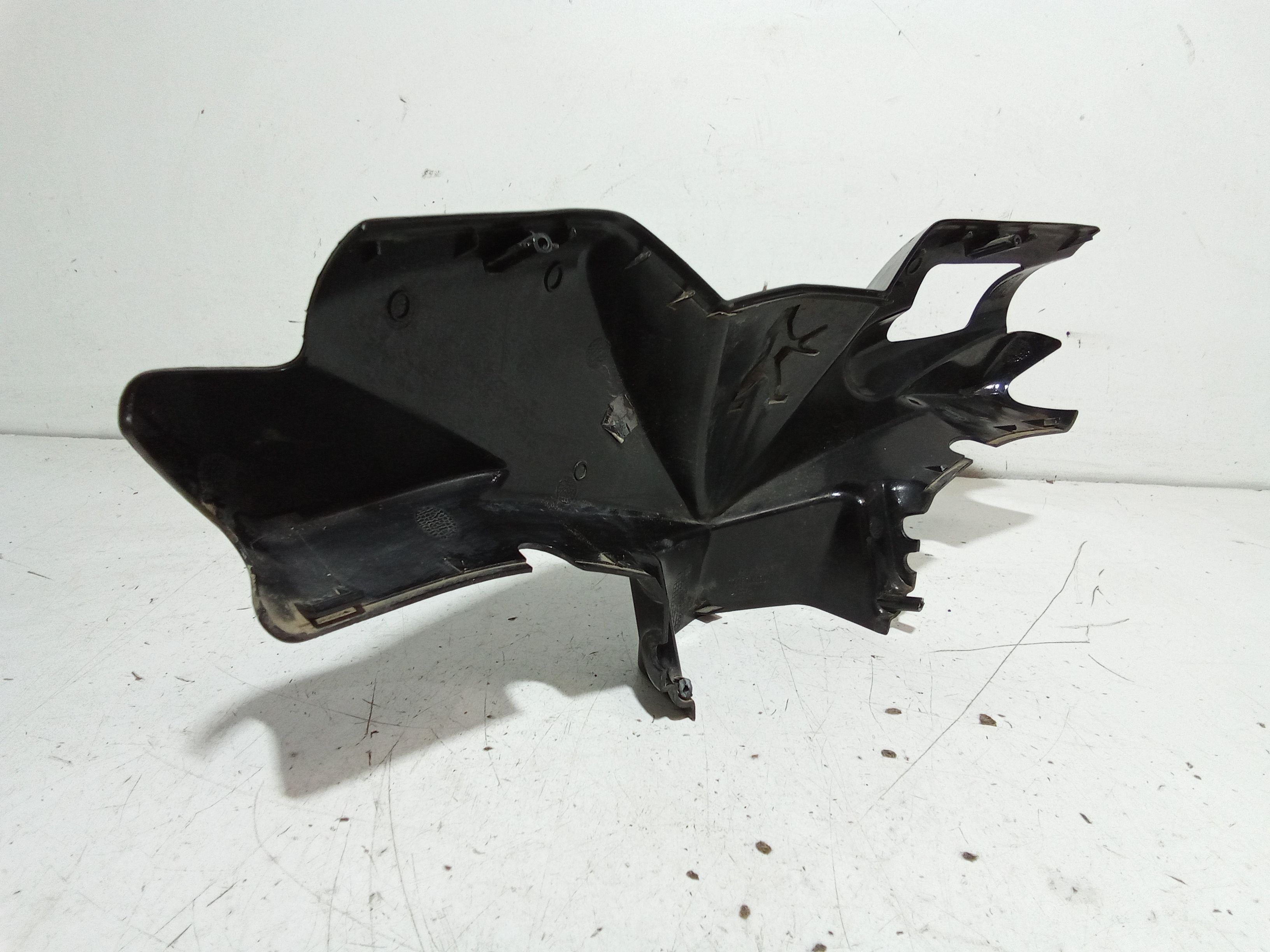 Cover anteriore manubrio PEUGEOT Ludix 50cc 2T (04>15)