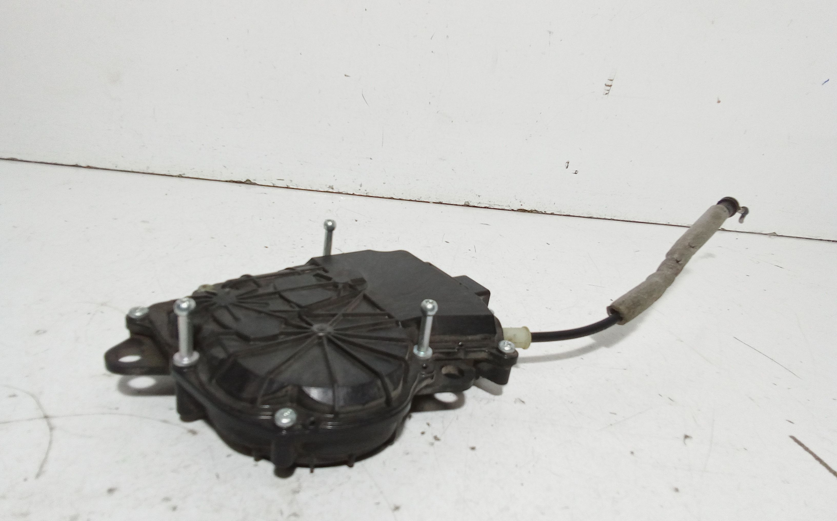 Attuatore serratura cofano posteriore LAND ROVER Range Rover 4 Serie