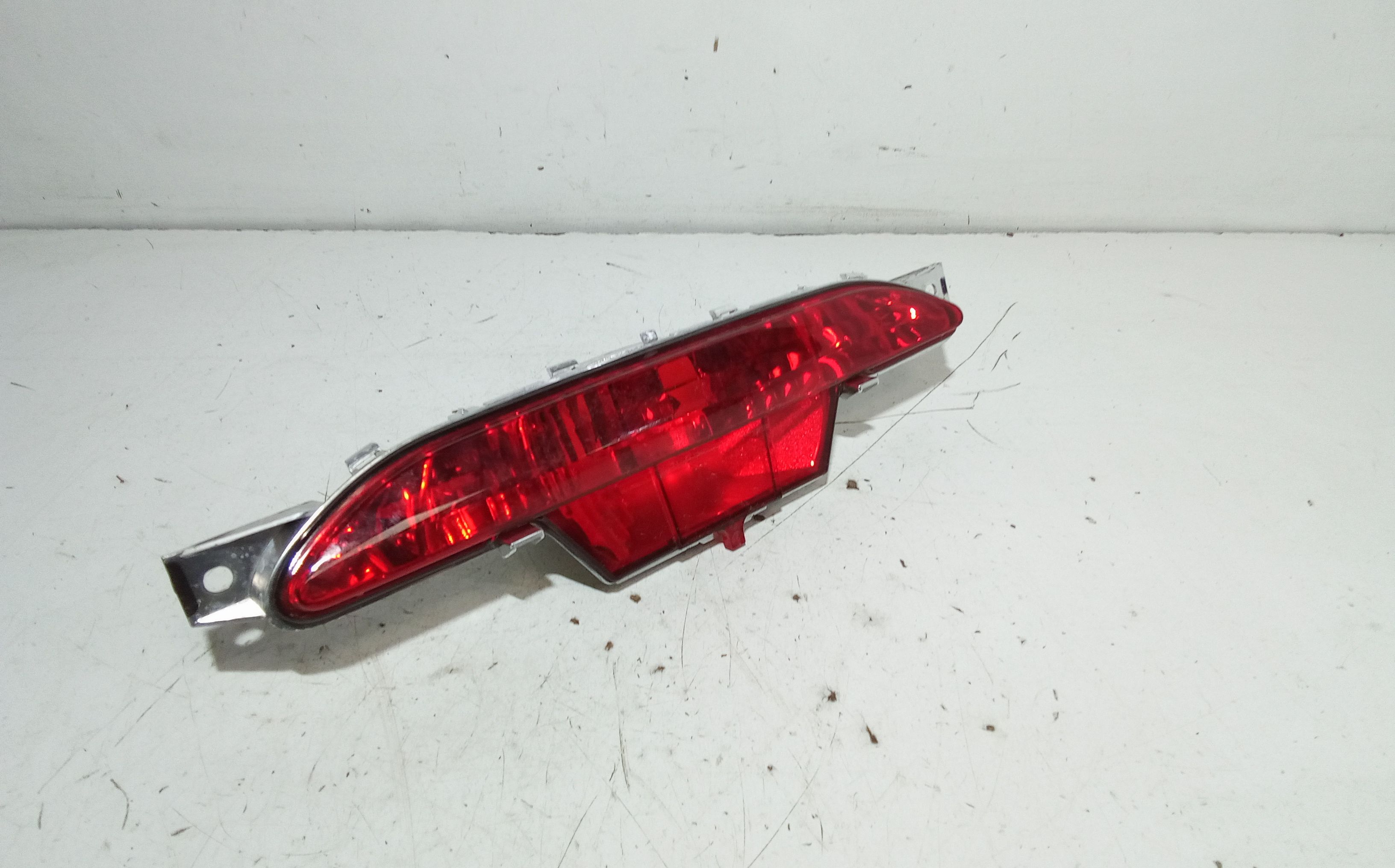 Fendinebbia fanale posteriore PEUGEOT 208 Serie (19>)