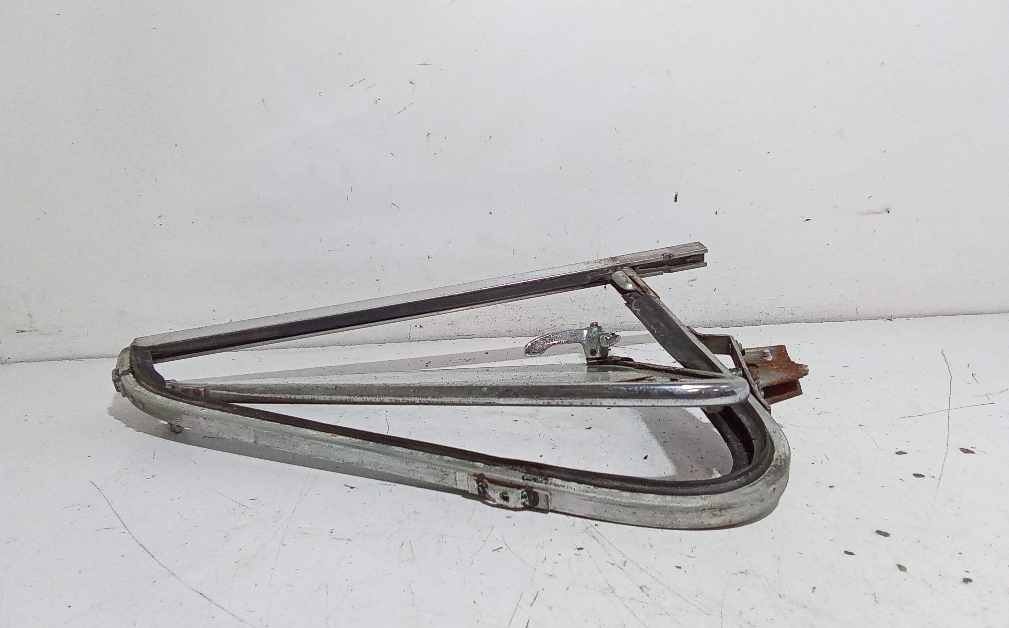 Deflettore ant DX FIAT 850 1 Serie