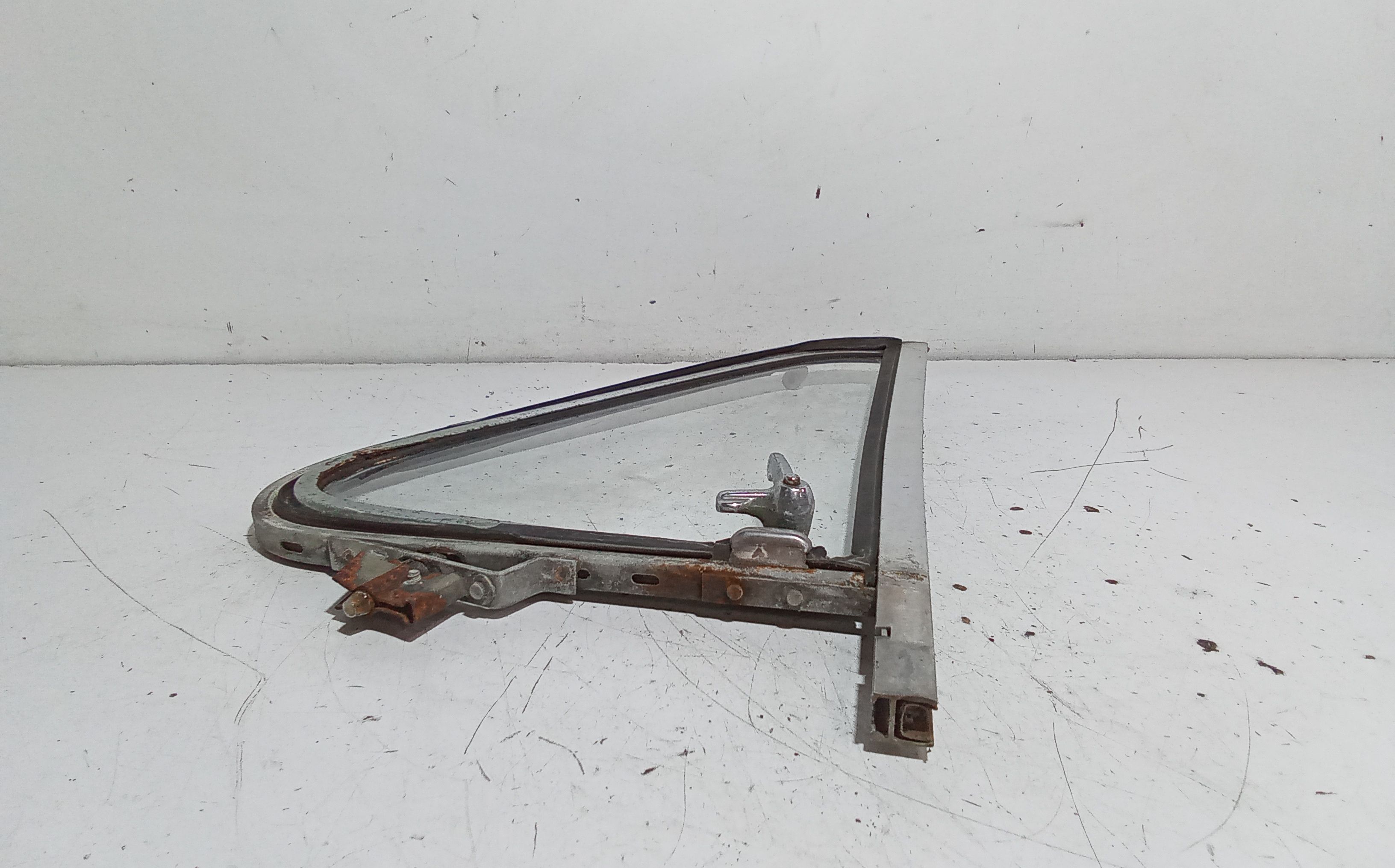 Deflettore ant DX FIAT 850 1 Serie