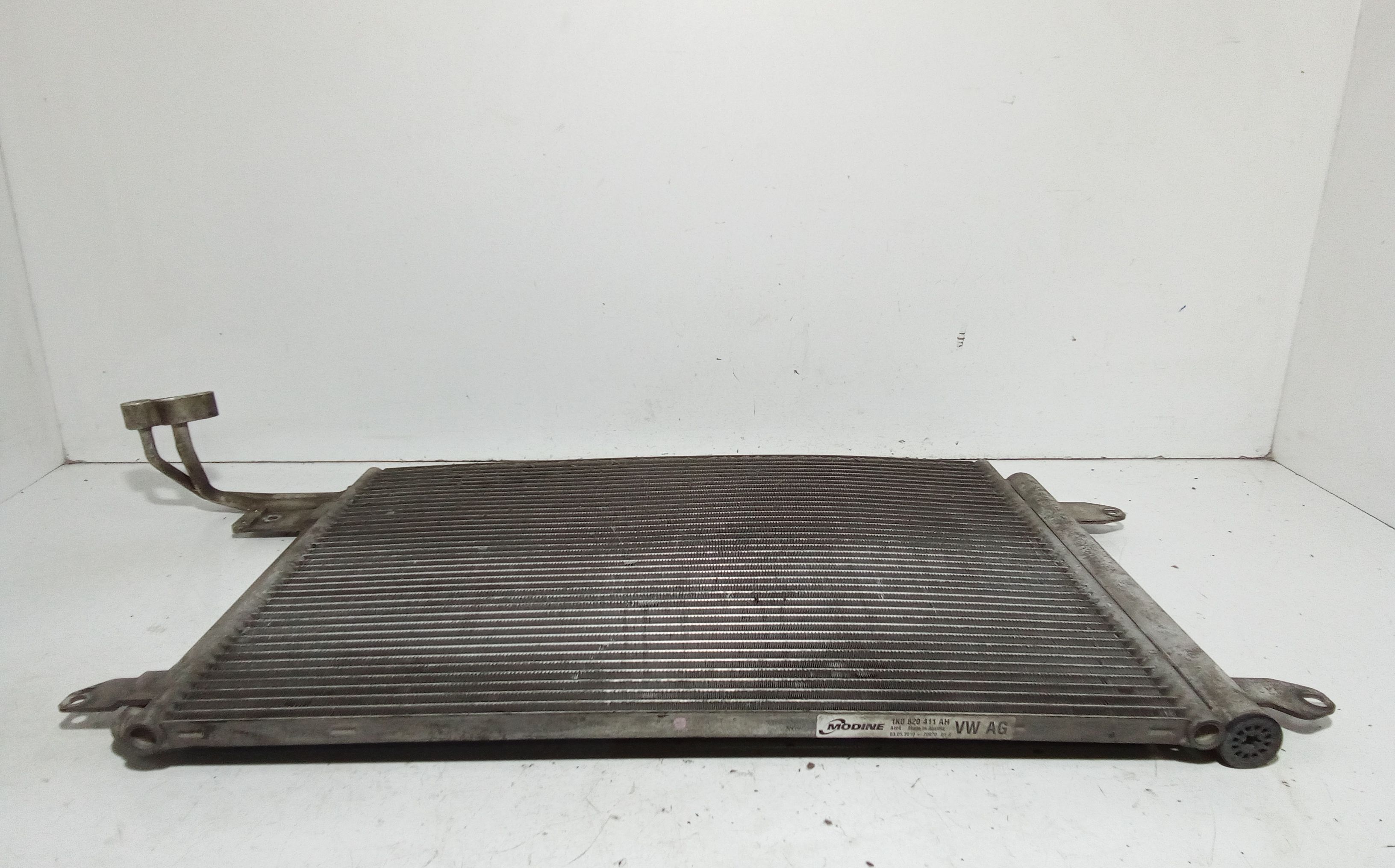 Condensatore VOLKSWAGEN Caddy 4 Serie