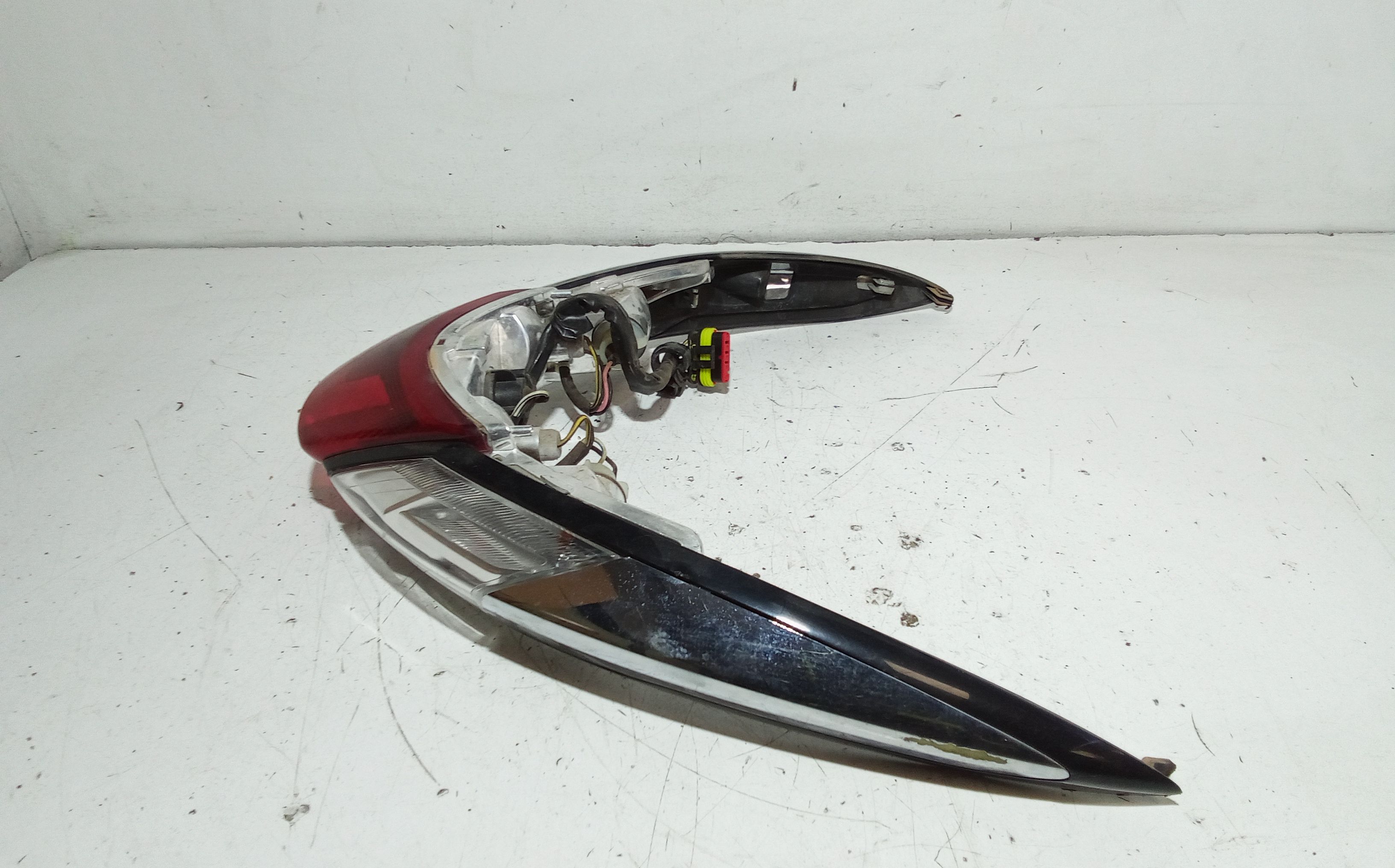 Fanale posteriore stop con frecce PIAGGIO Liberty iGet (15>18)