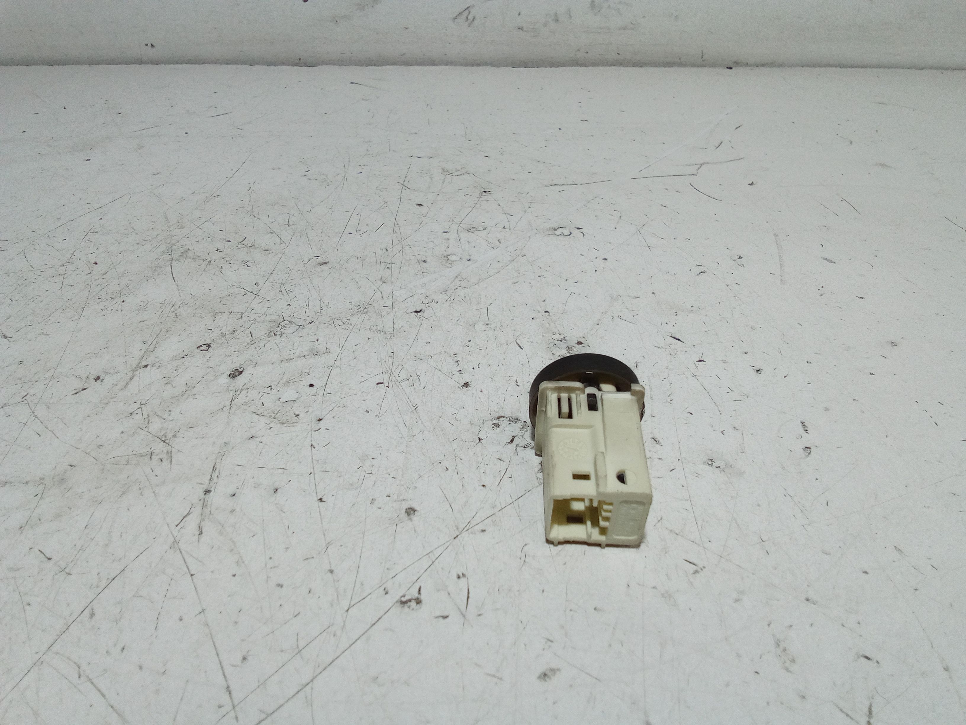 Pulsante Tergilunotto posteriore CITROEN Berlingo 2 Serie