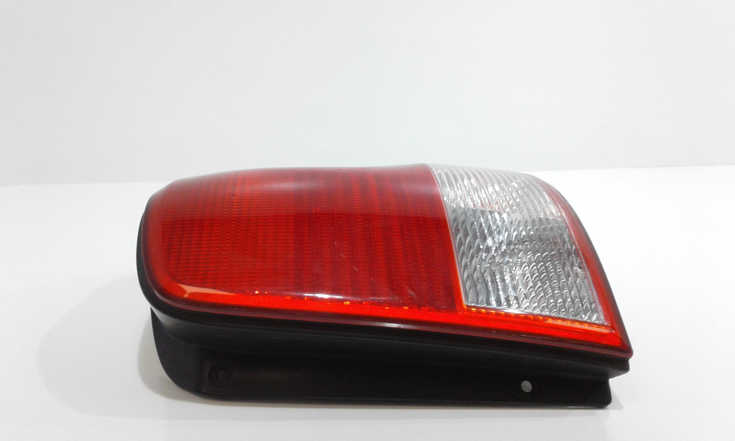 Stop fanale posteriore Destro Passeggero KIA Carnival 2 Serie