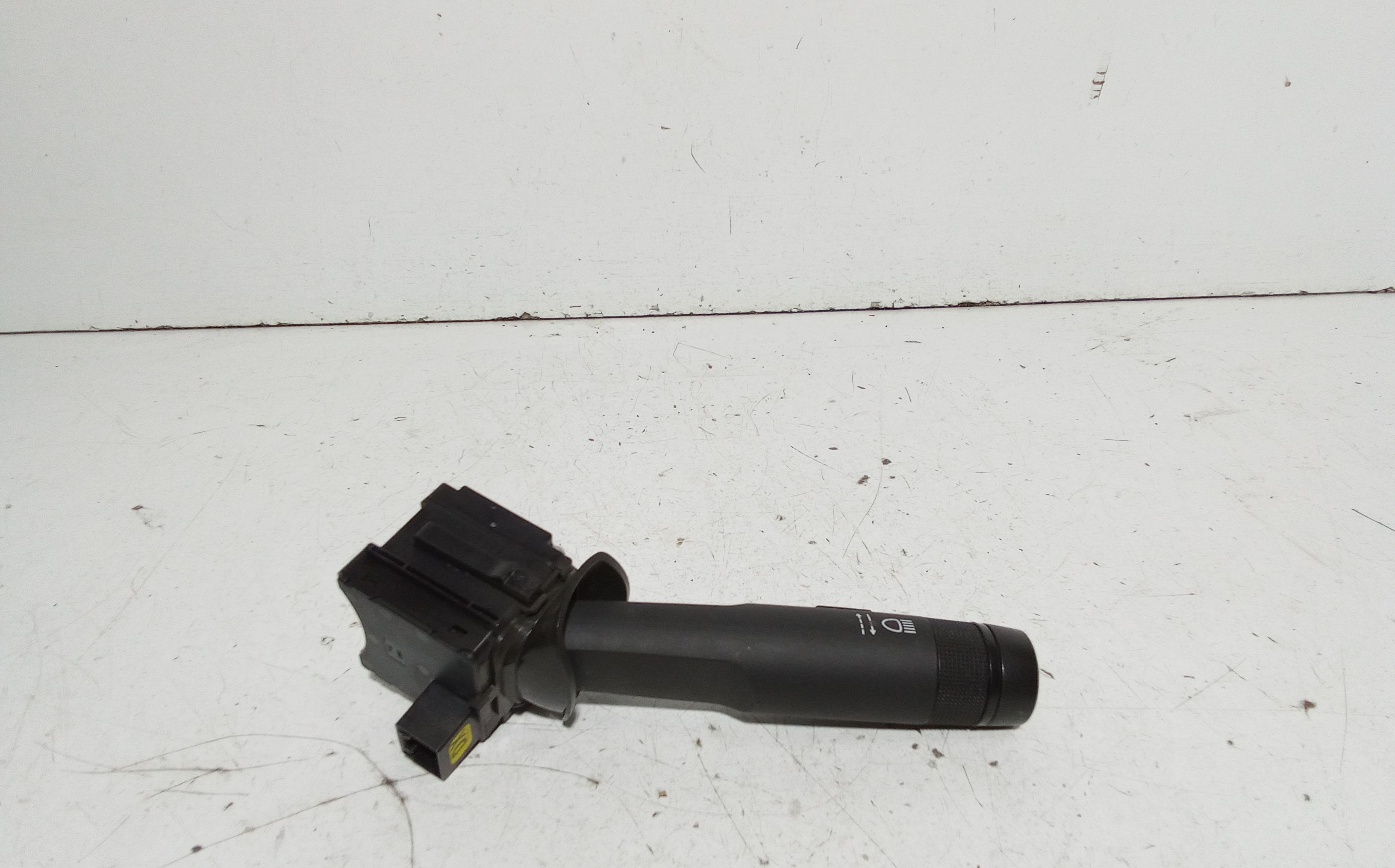 Devioluci sinistro CHEVROLET Cruze Berlina