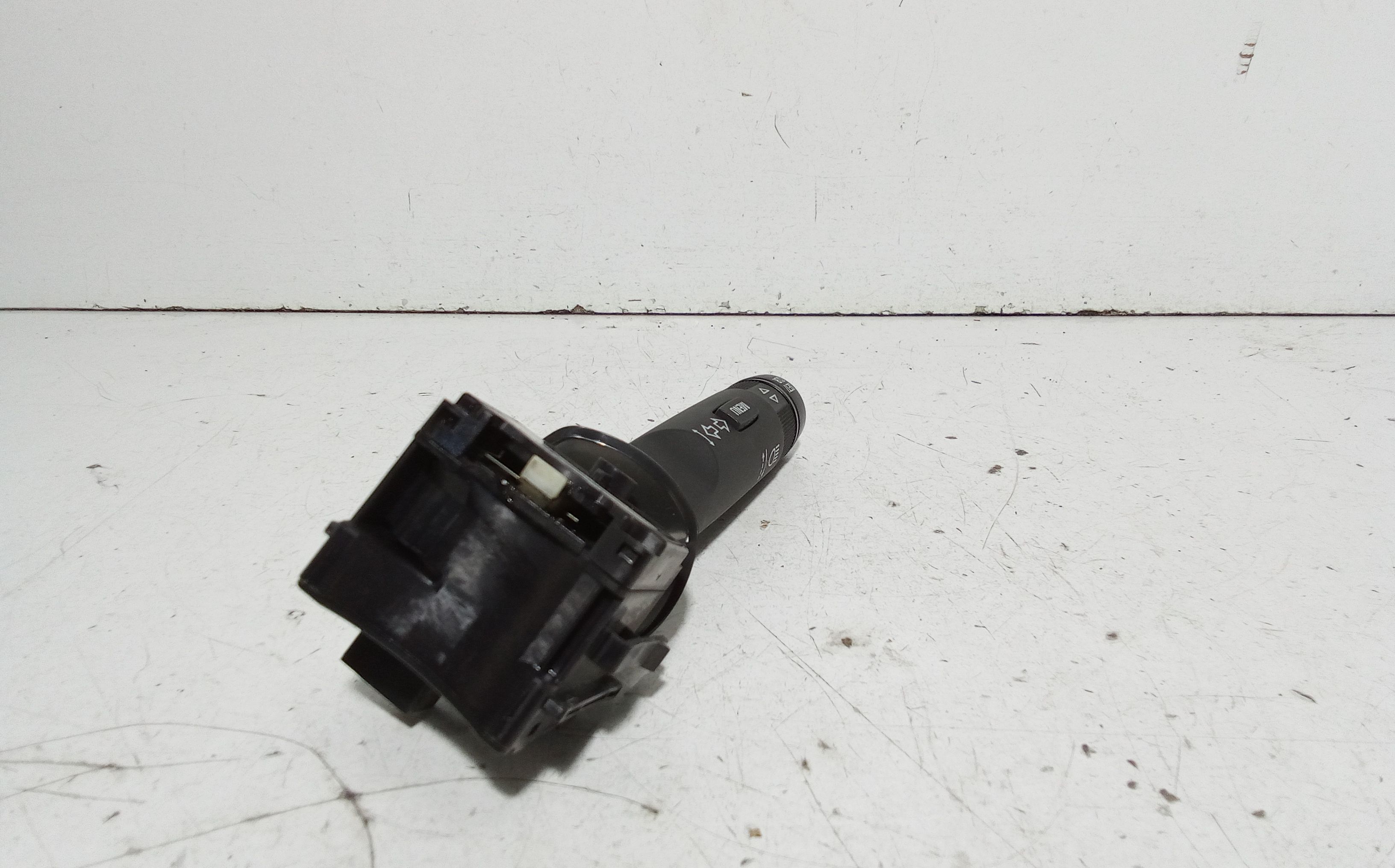 Devioluci sinistro CHEVROLET Cruze Berlina