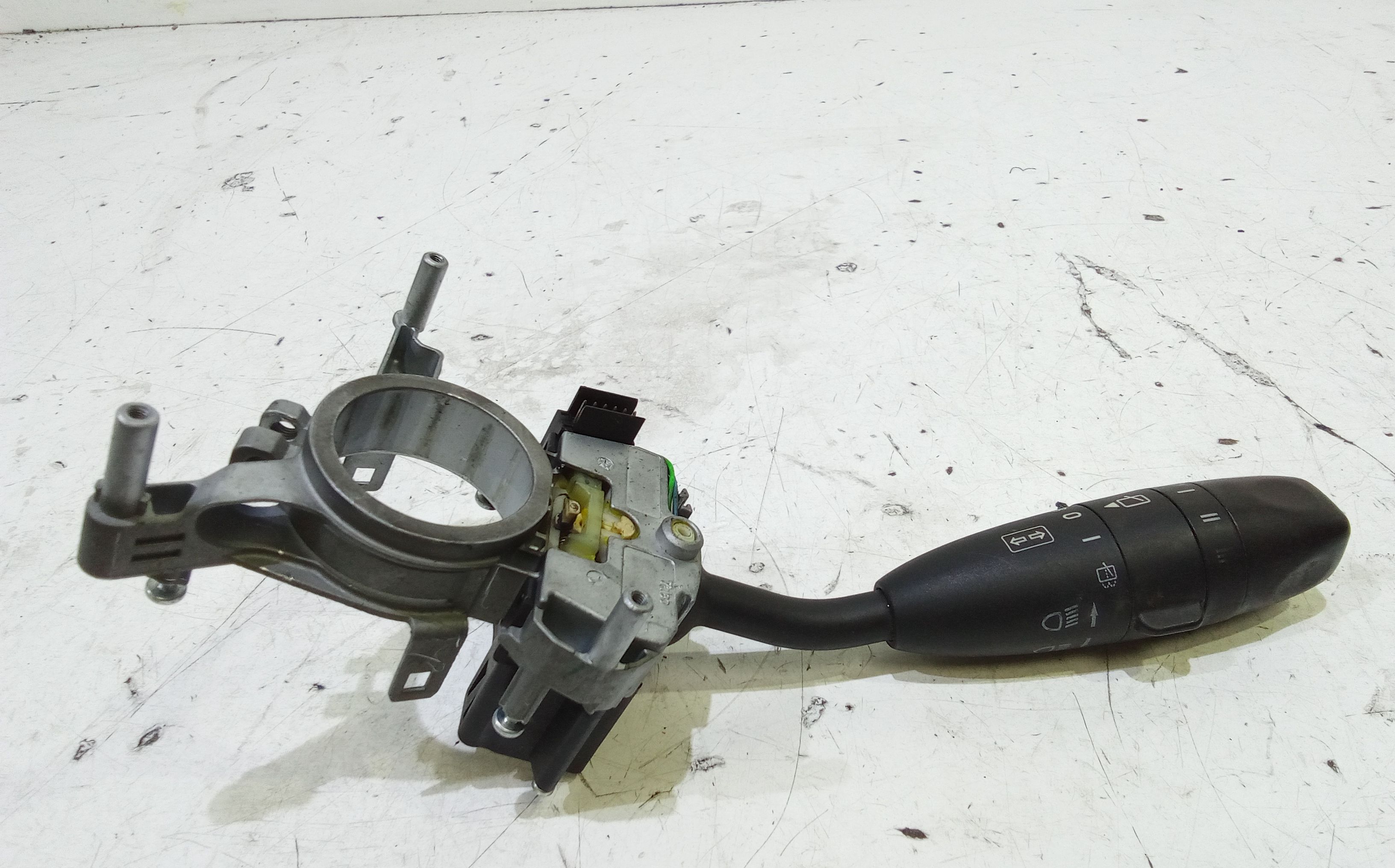 Devioluci sinistro MERCEDES Classe B W245 1 Serie