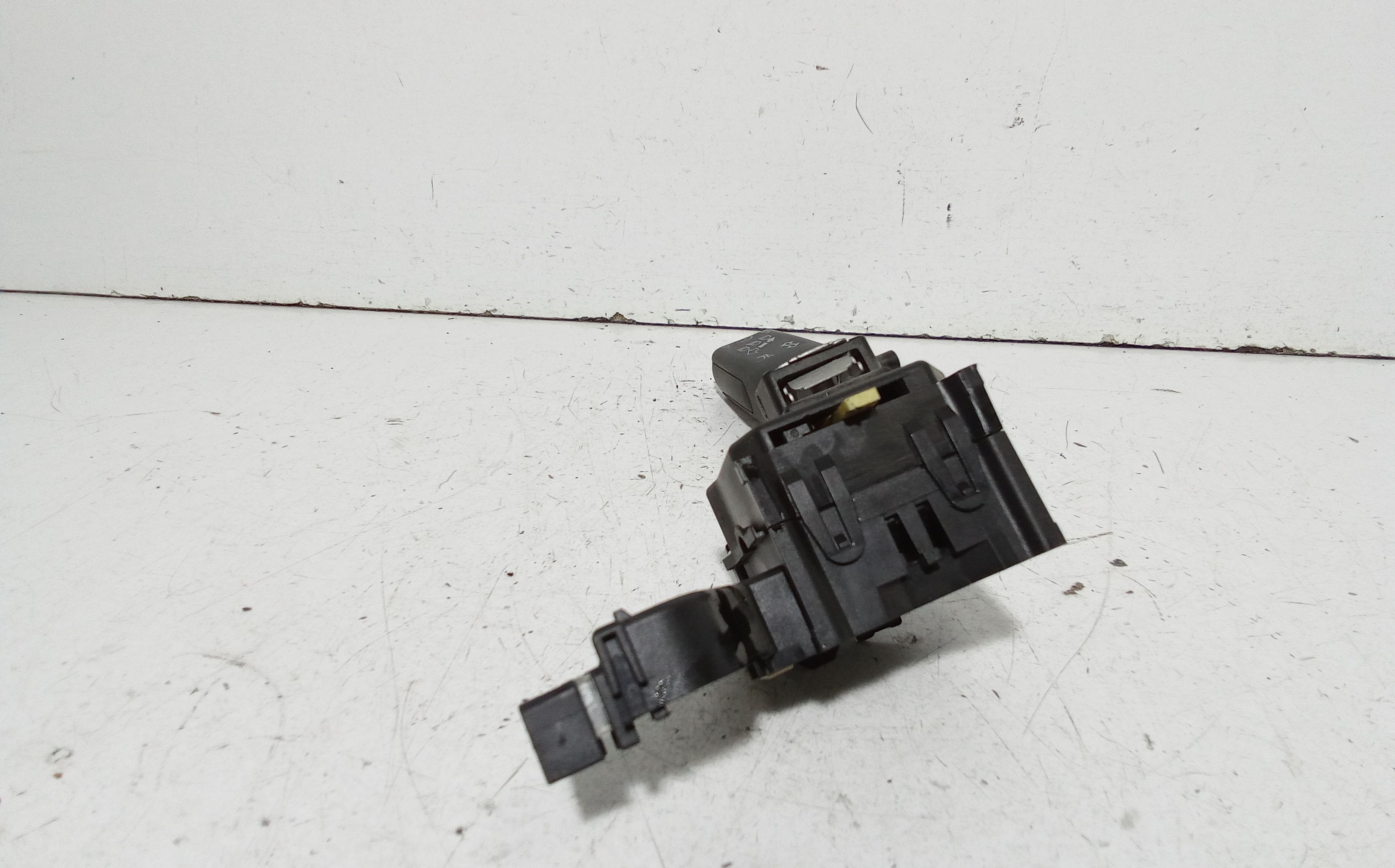 Devioluci sinistro VOLKSWAGEN Golf 6 Berlina (08>12)