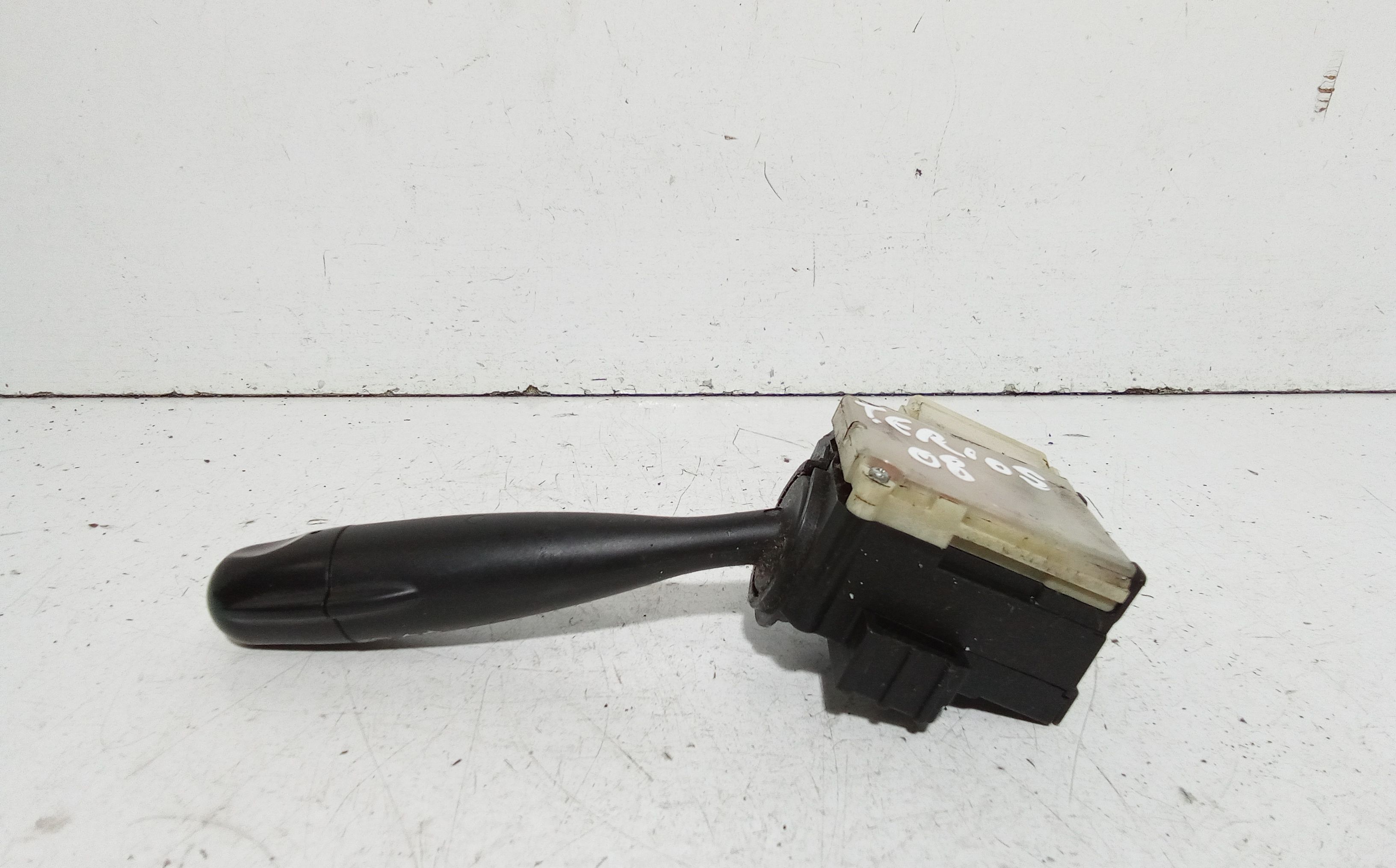 Devioluci sinistro DAIHATSU Terios 2 Serie