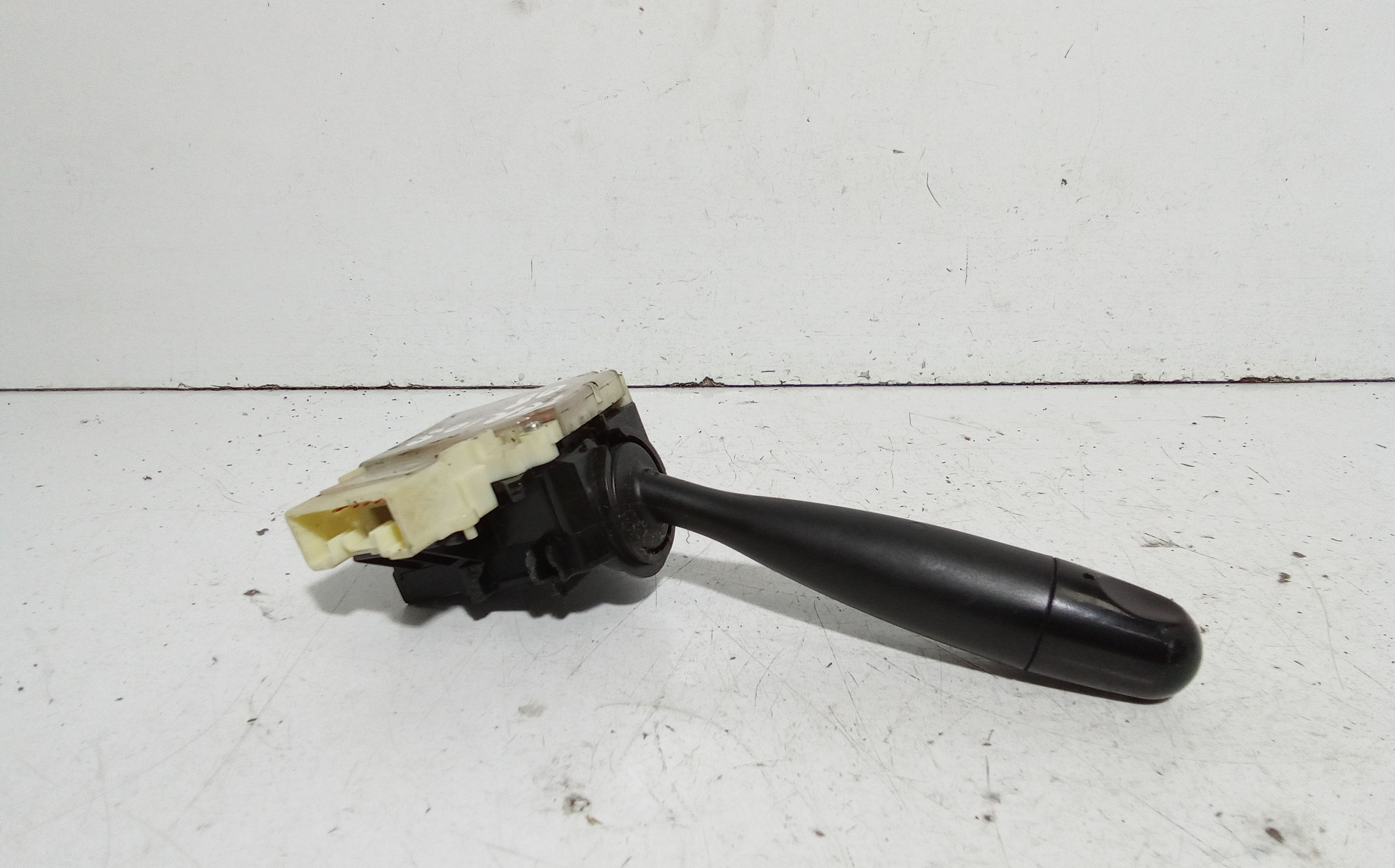 Devioluci sinistro DAIHATSU Terios 2 Serie