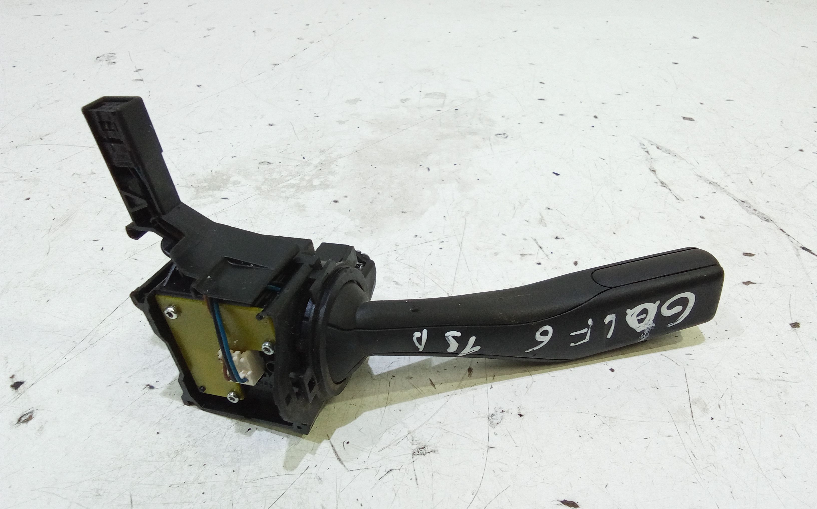 Devioluci destro VOLKSWAGEN Golf 6 Berlina (08>12)