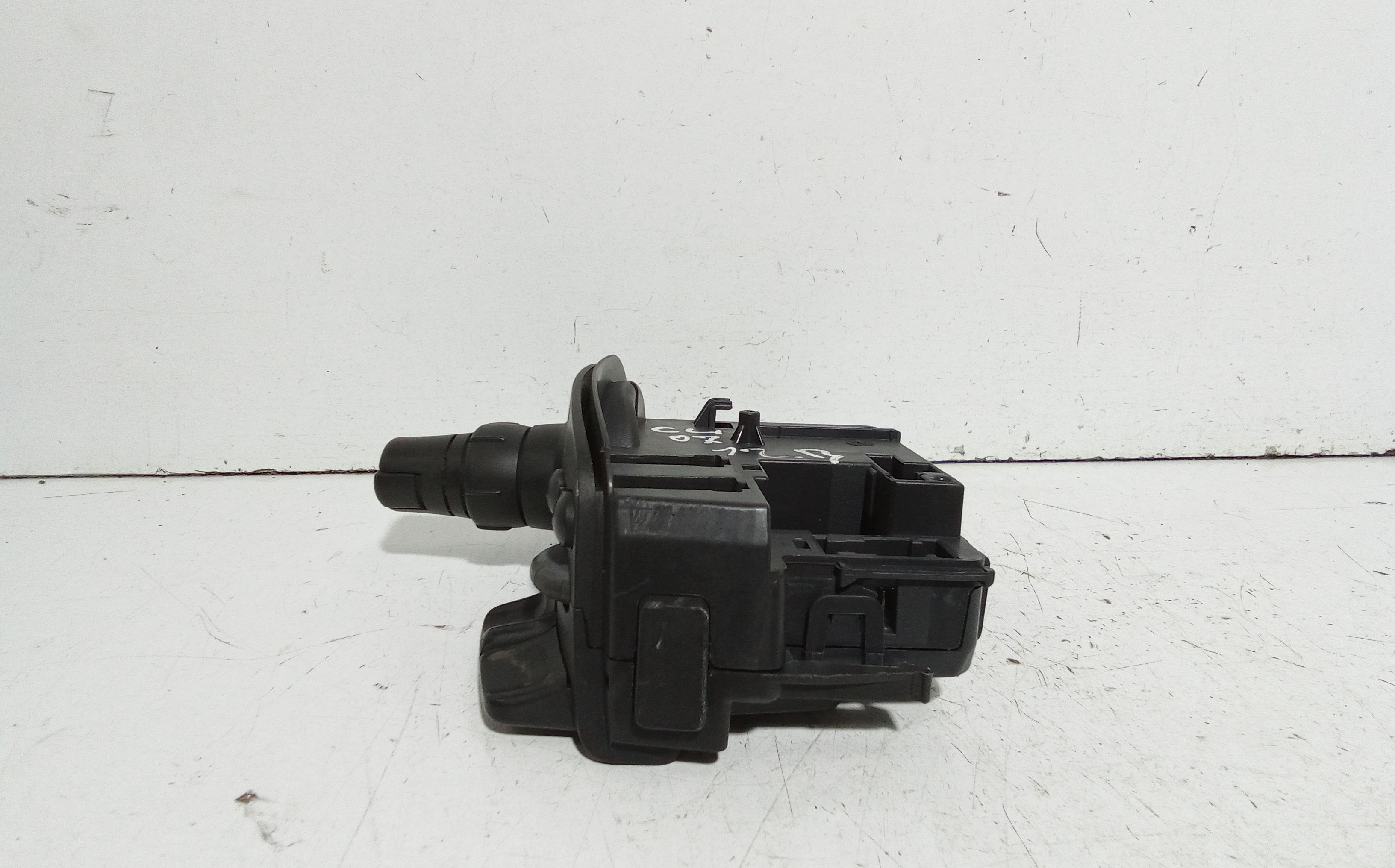 Devioluci destro RENAULT Clio Serie (04>08)