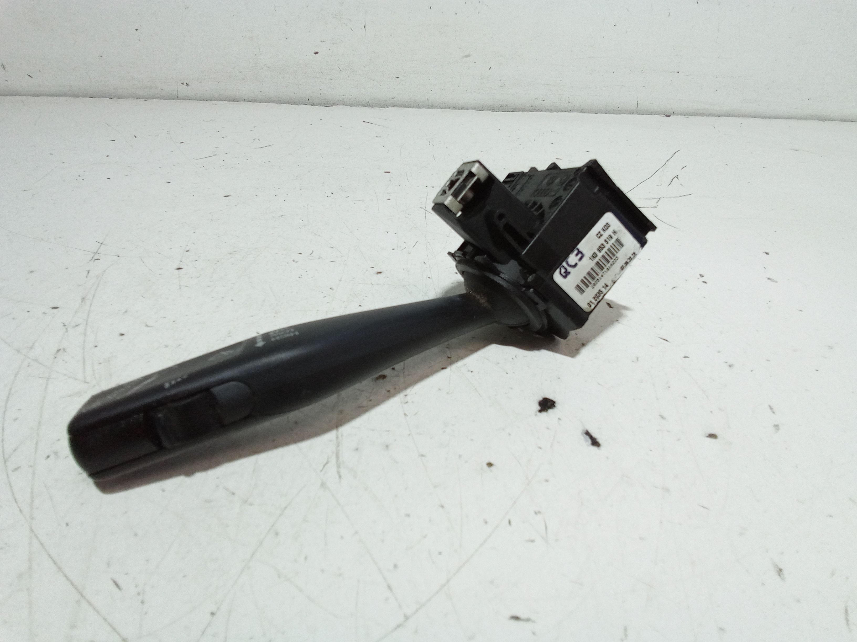 Devioluci destro VOLKSWAGEN Golf 5 Berlina (03>08)