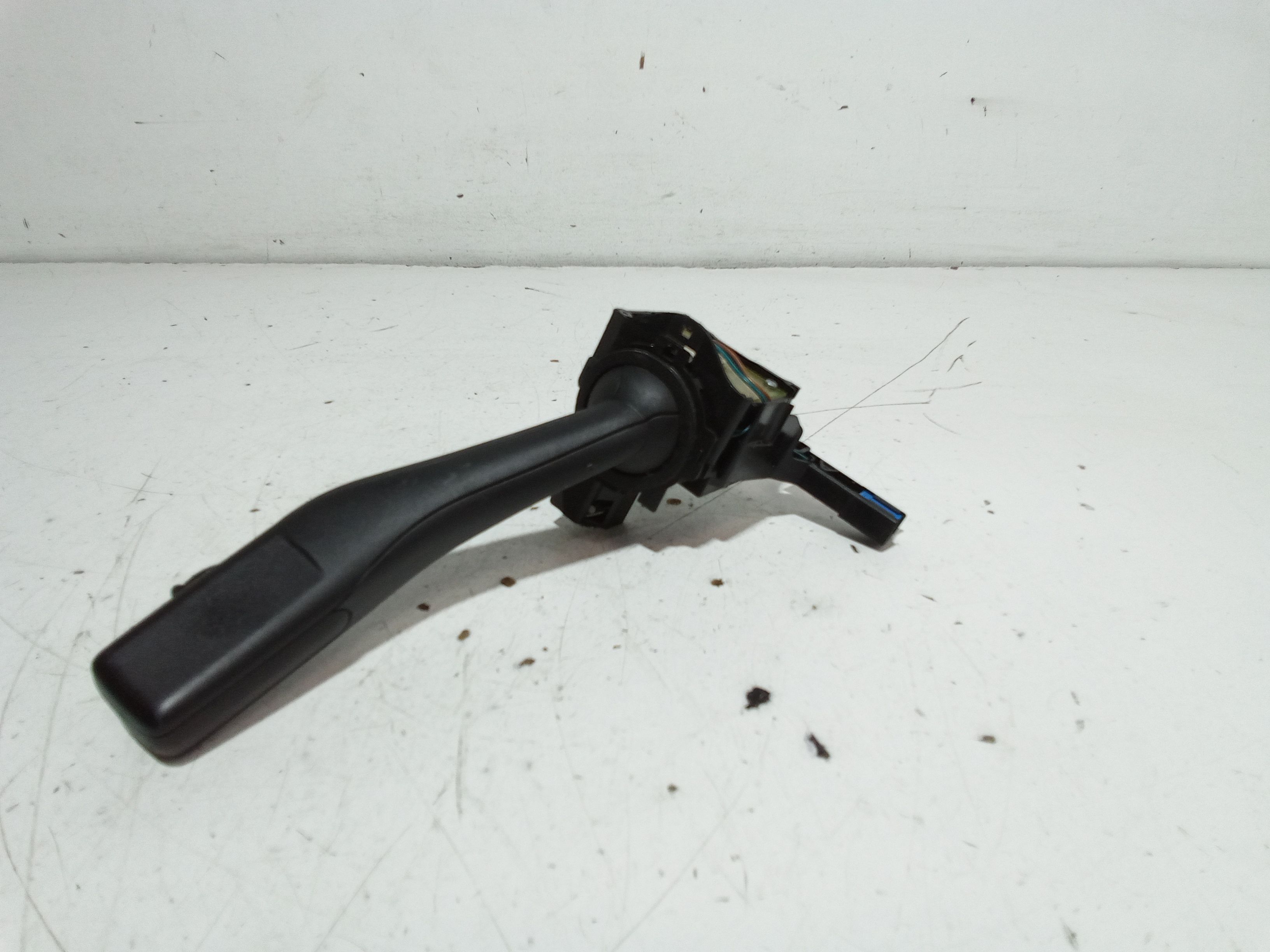 Devioluci destro VOLKSWAGEN Golf 5 Berlina (03>08)