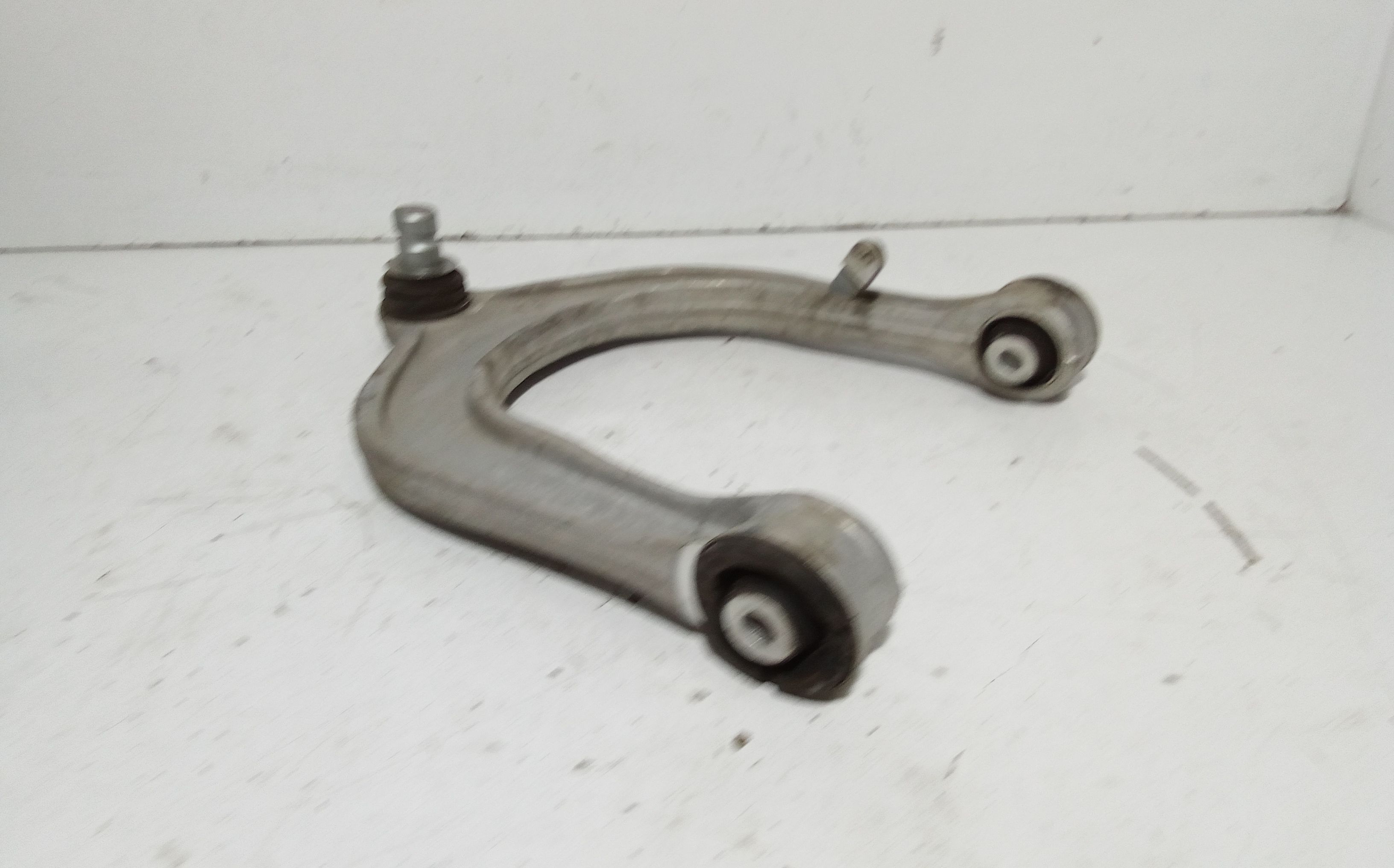 Braccio Oscillante Superiore Ant. SX BMW X6 Serie (F96) (19>)