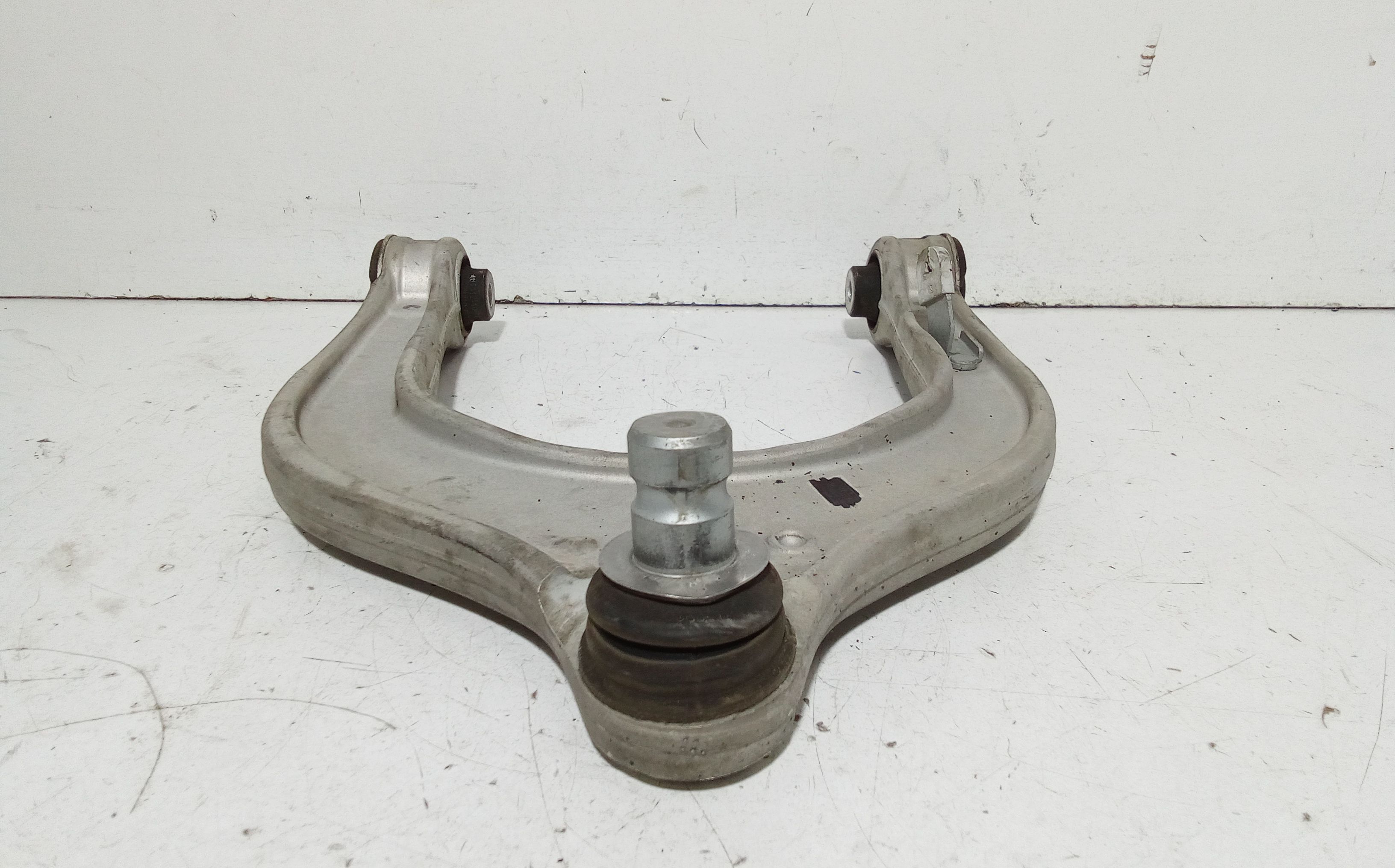 Braccio Oscillante Superiore Ant. DX BMW X6 Serie (F96) (19>)