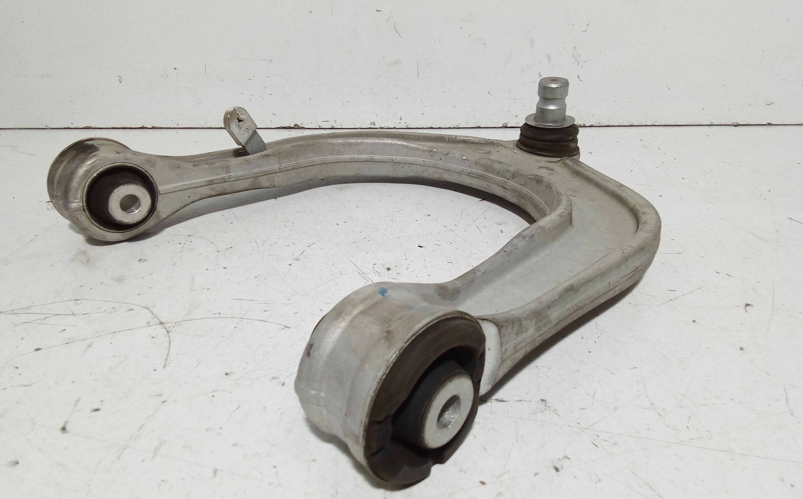 Braccio Oscillante Superiore Ant. DX BMW X6 Serie (F96) (19>)