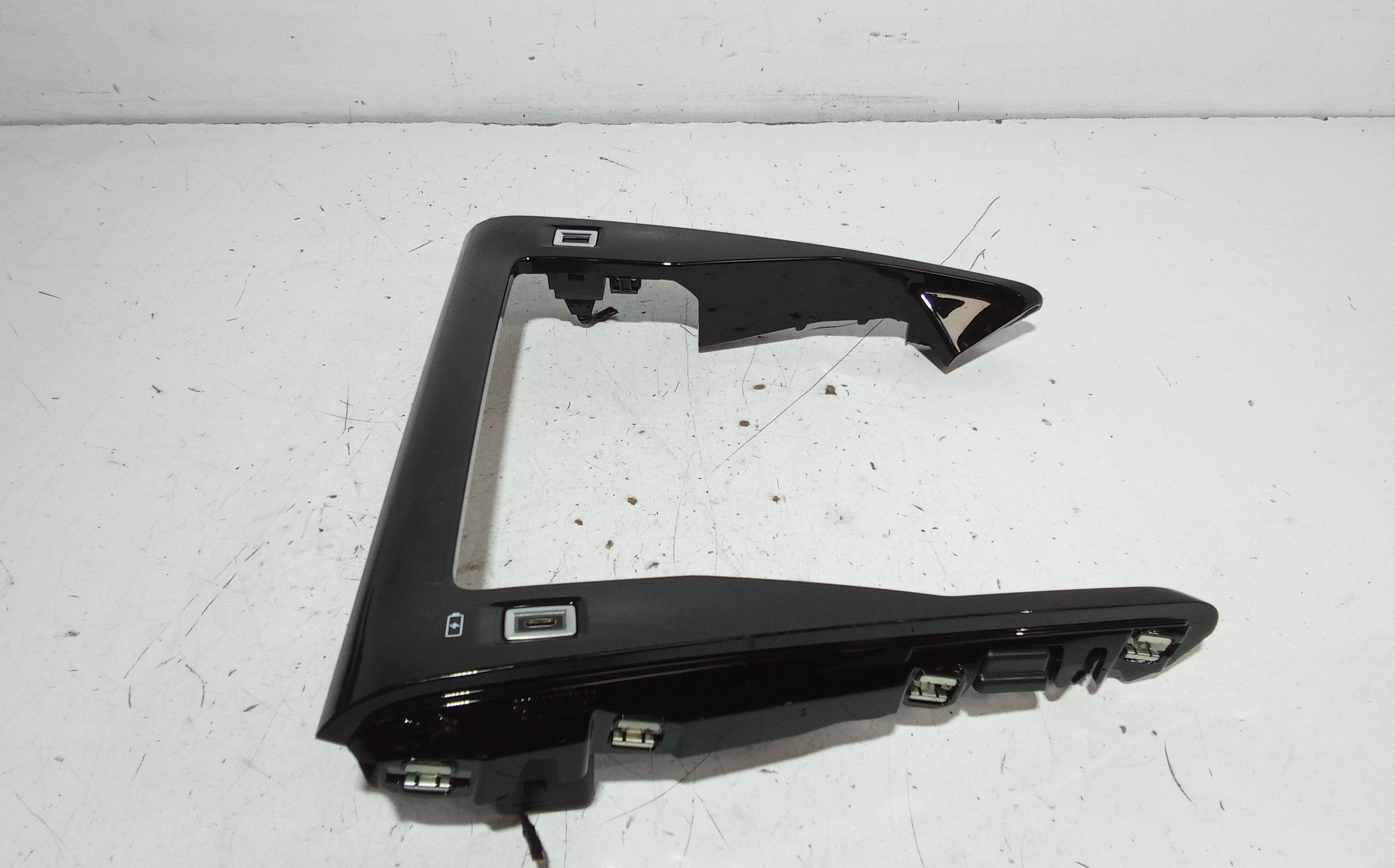 Modanatura console tunnel centrale PEUGEOT 208 Serie (19>)