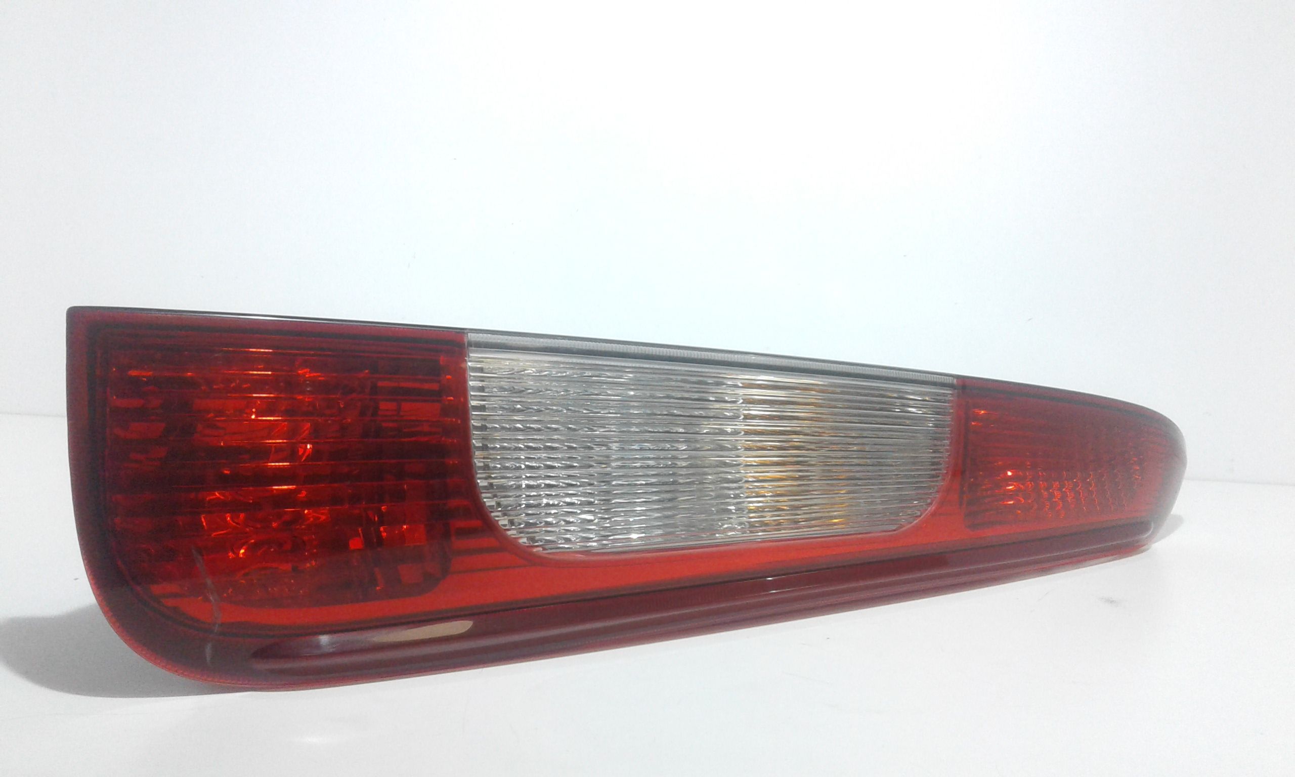 Stop fanale posteriore Destro Passeggero FORD C - Max Serie (03>07)