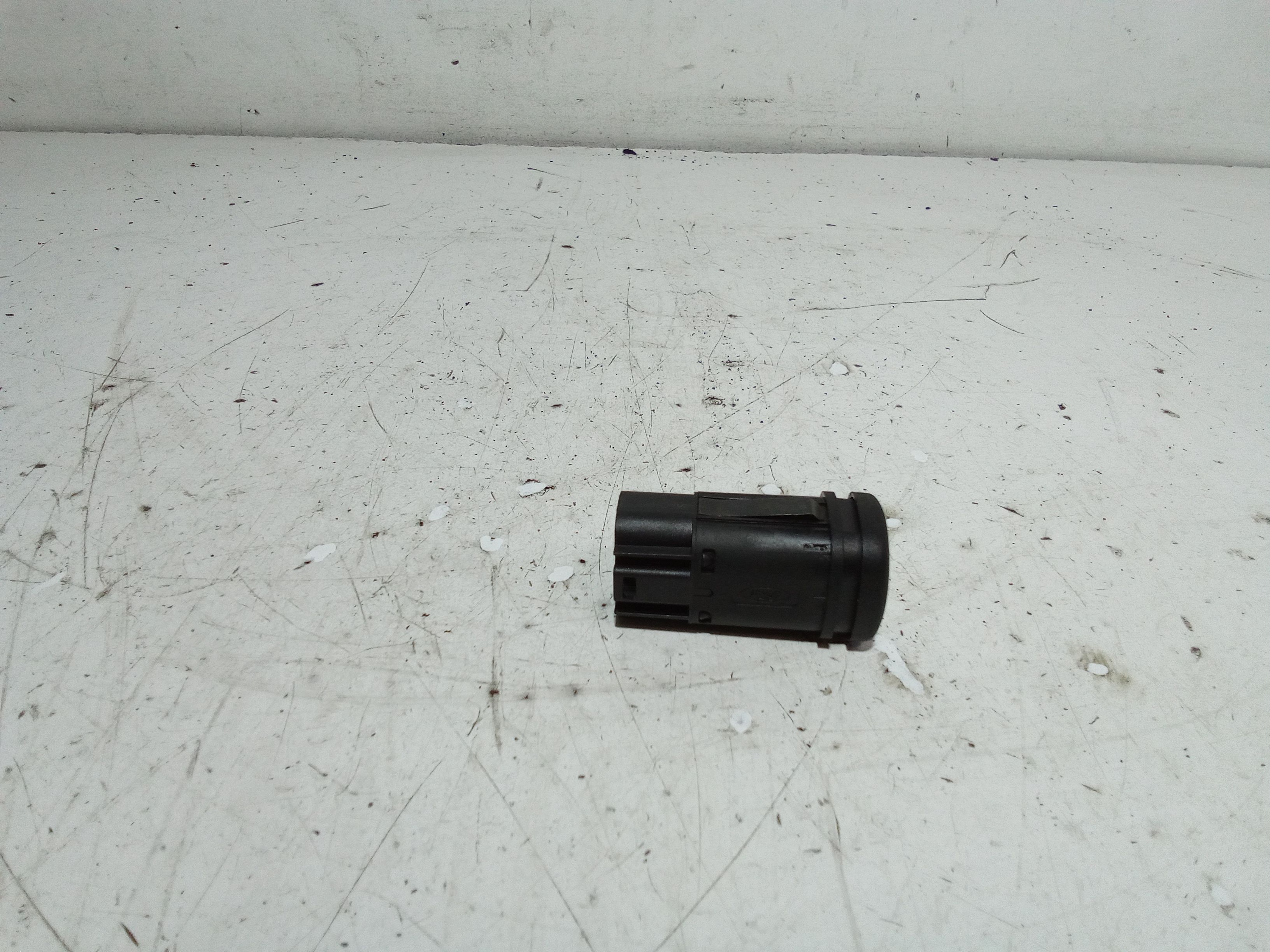 Pulsante fendinebbia FORD Fiesta 3 Serie