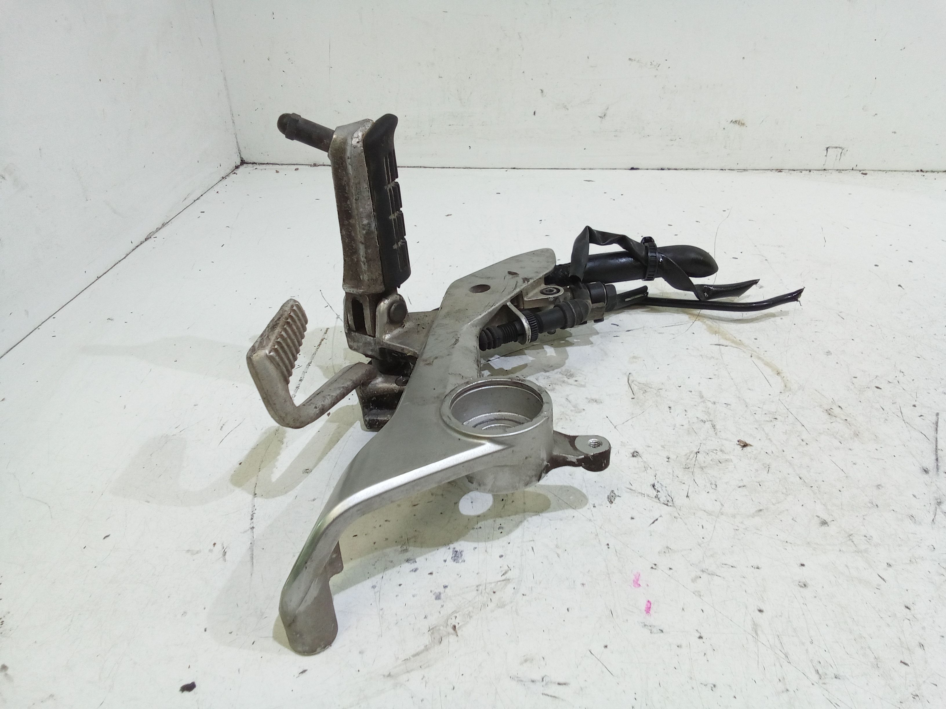 Supporto leva freno anteriore HONDA VFR 800cc (98>01)