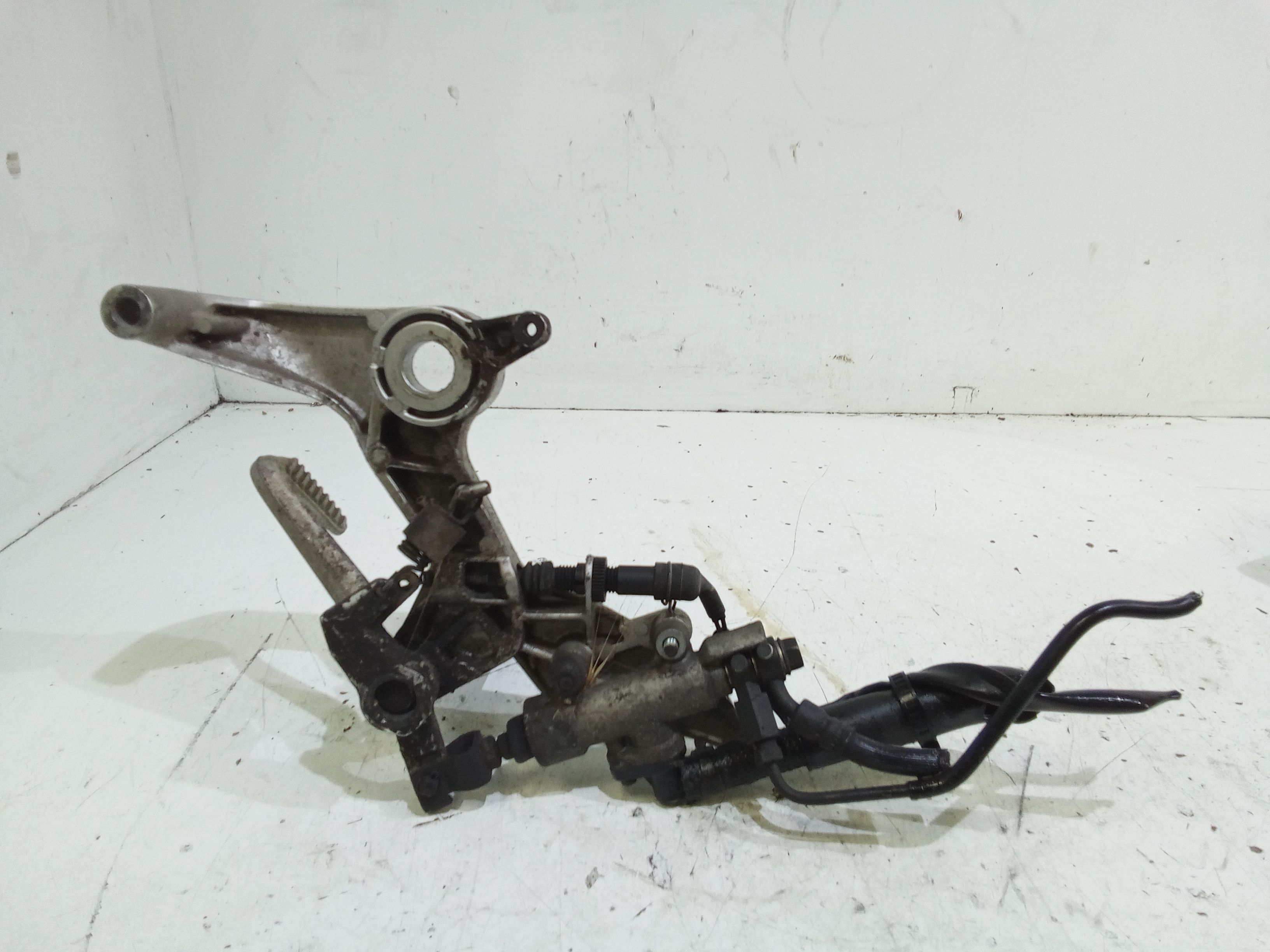 Supporto leva freno anteriore HONDA VFR 800cc (98>01)