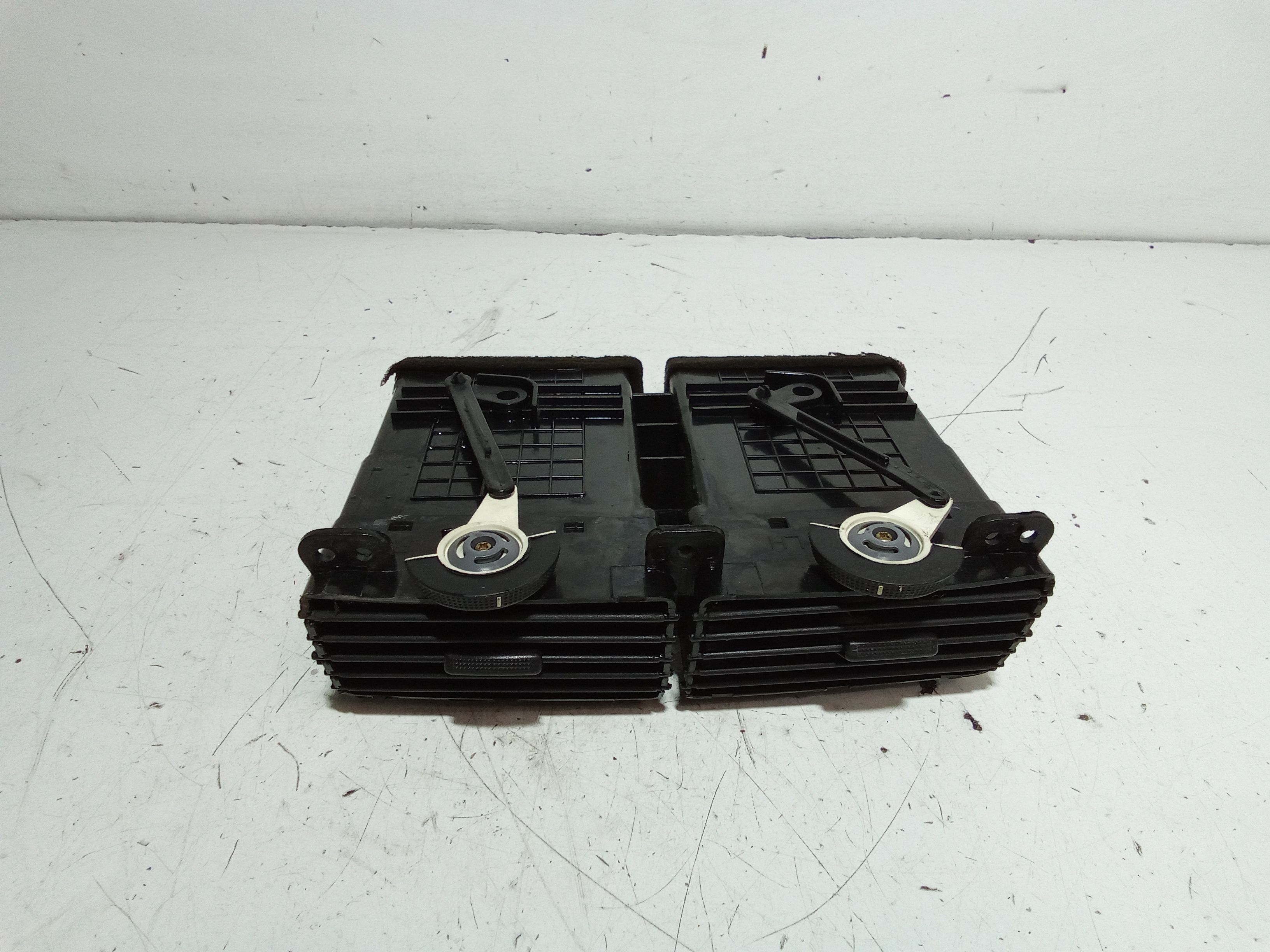 Bocchette Aria Centrale KIA Sportage Serie (04>10)