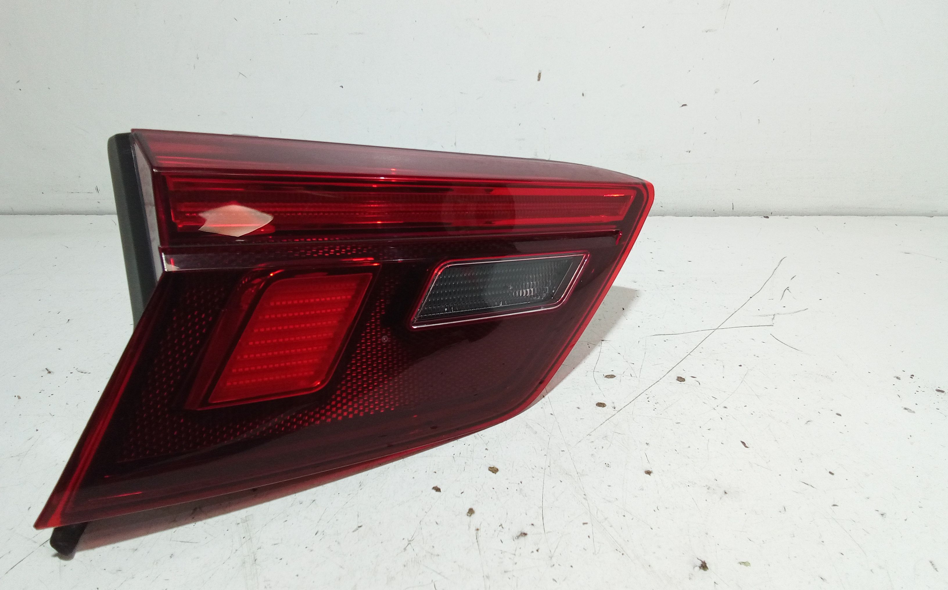 Stop posteriore sinistro a led integrato nel portello VOLKSWAGEN Tiguan Serie