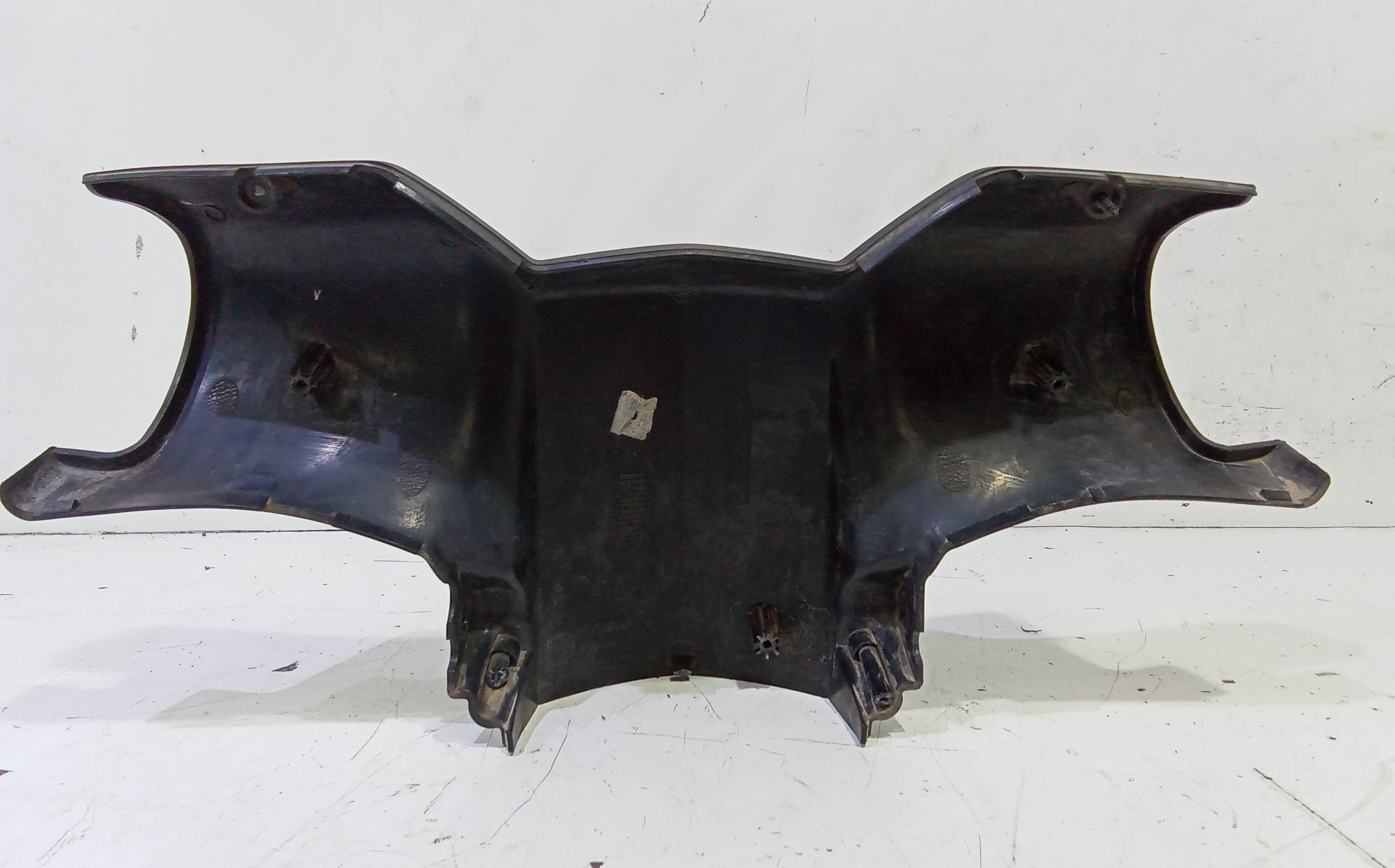 Cover manubrio inferiore PEUGEOT Ludix 50cc 2T (04>15)