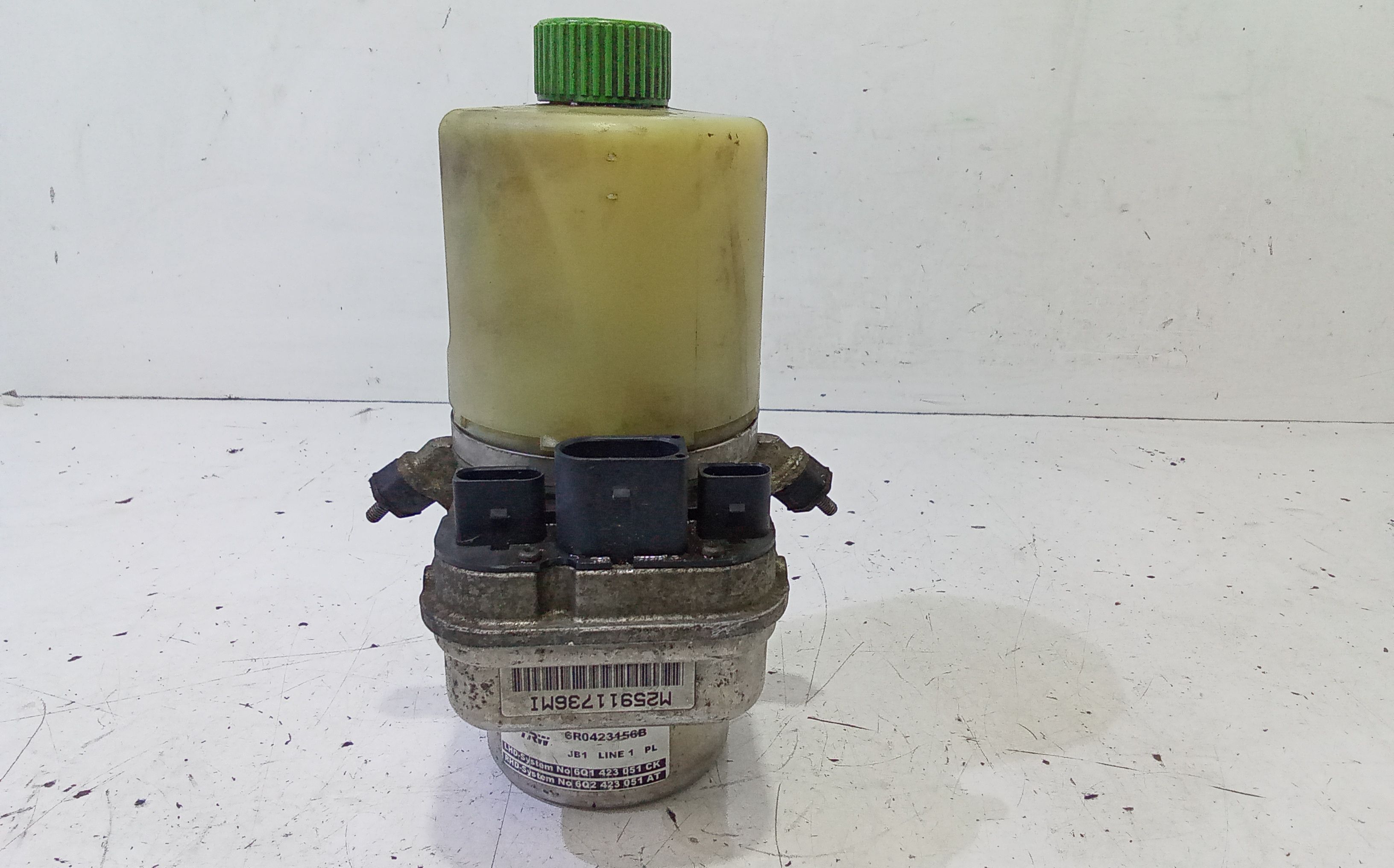 Pompa servosterzo VOLKSWAGEN Polo 5 Serie