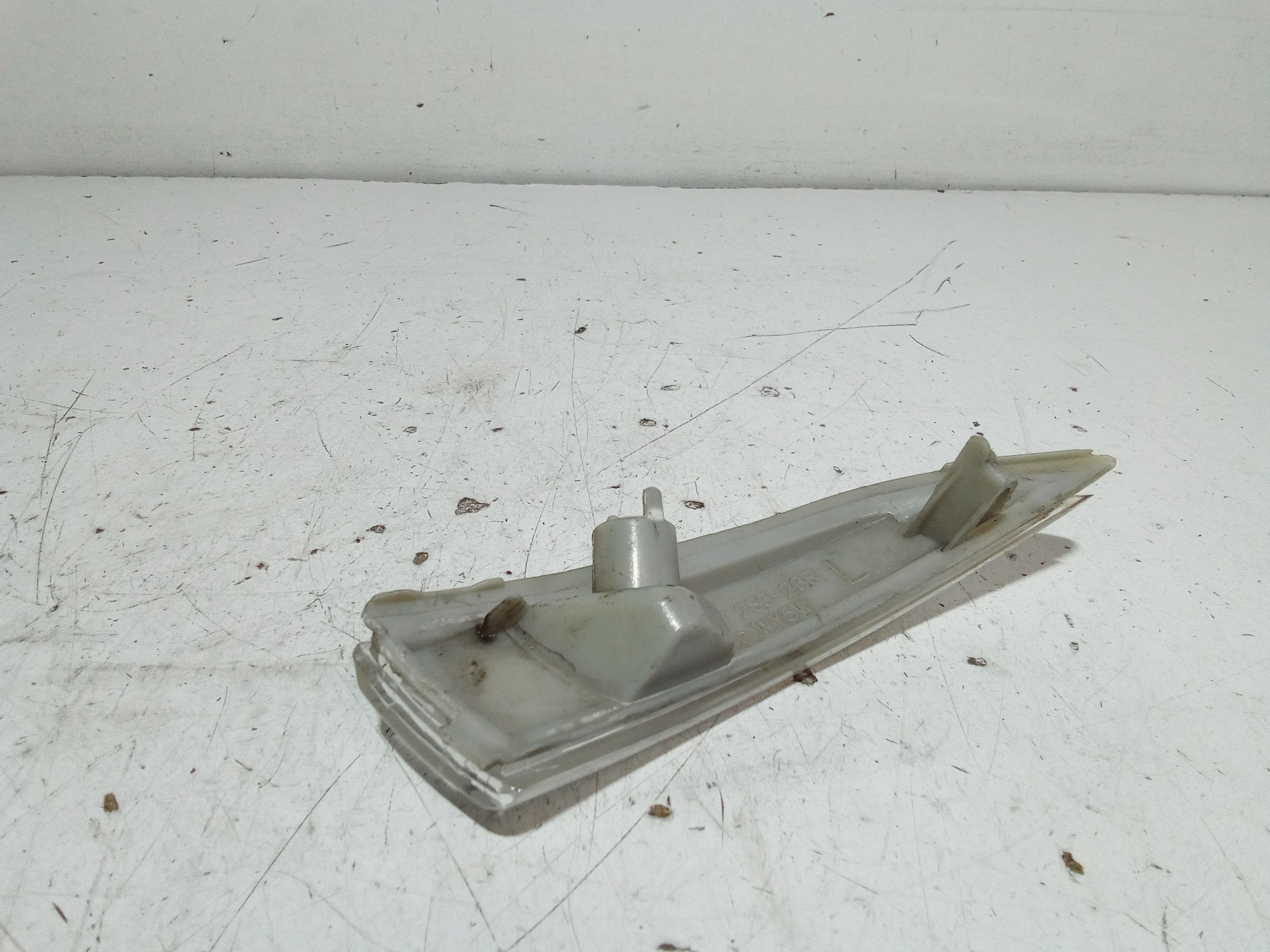 Freccia specchietto retrovisore SX FORD Fiesta 6 Serie