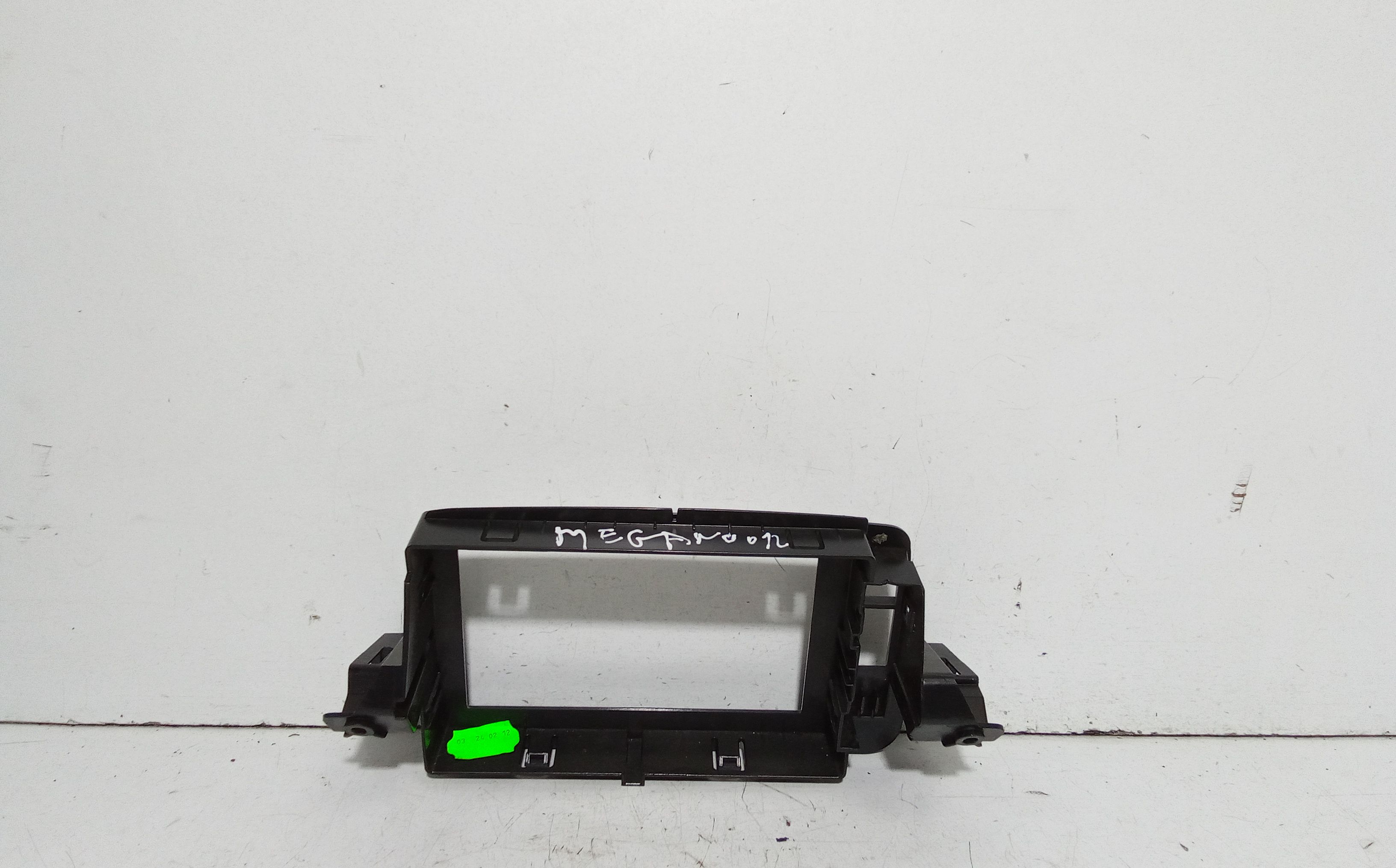 Modanatura Display Navigatore RENAULT Megane III (08>16)