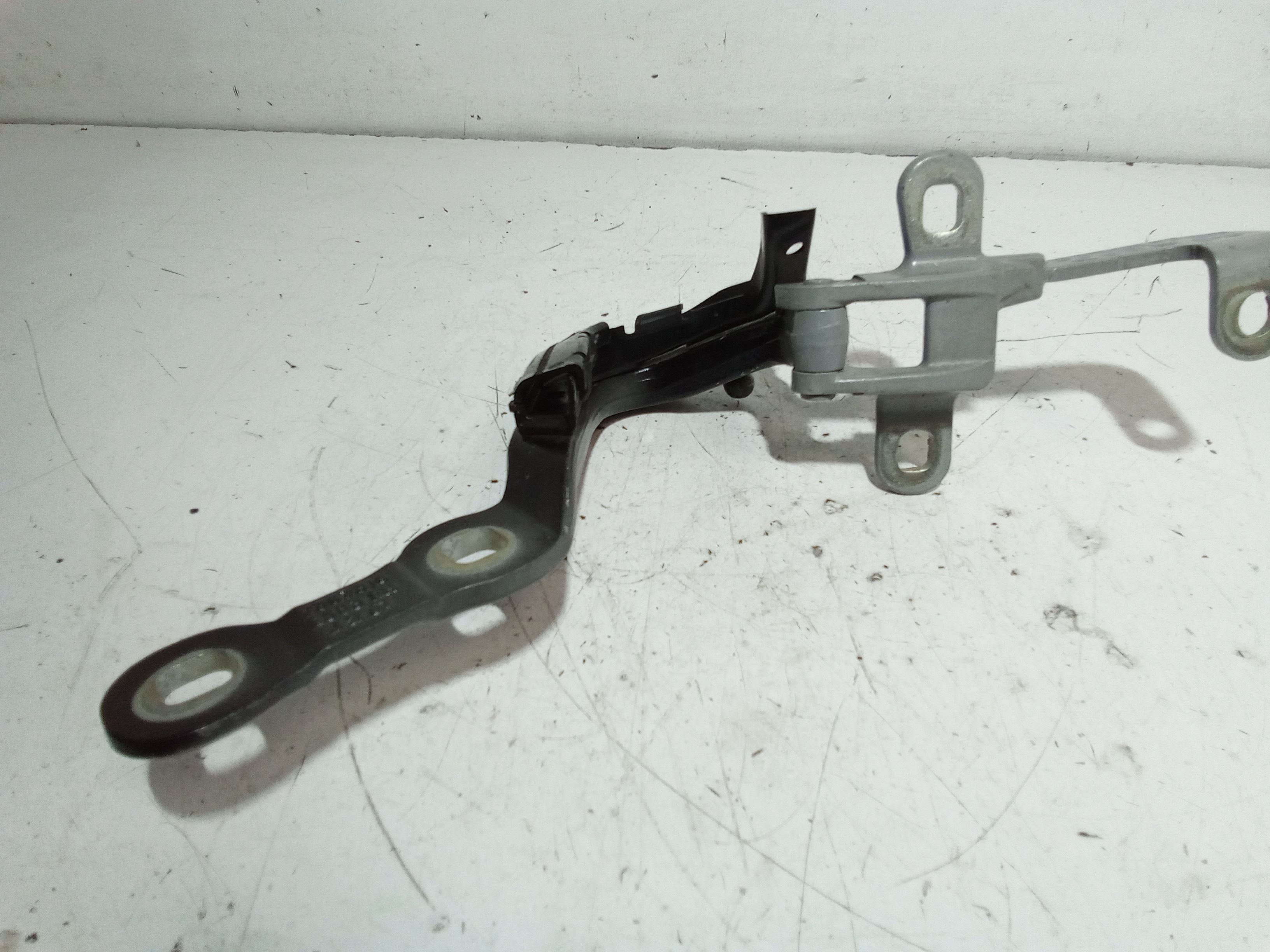 Cerniera cofano anteriore DX BMW X3 1 Serie