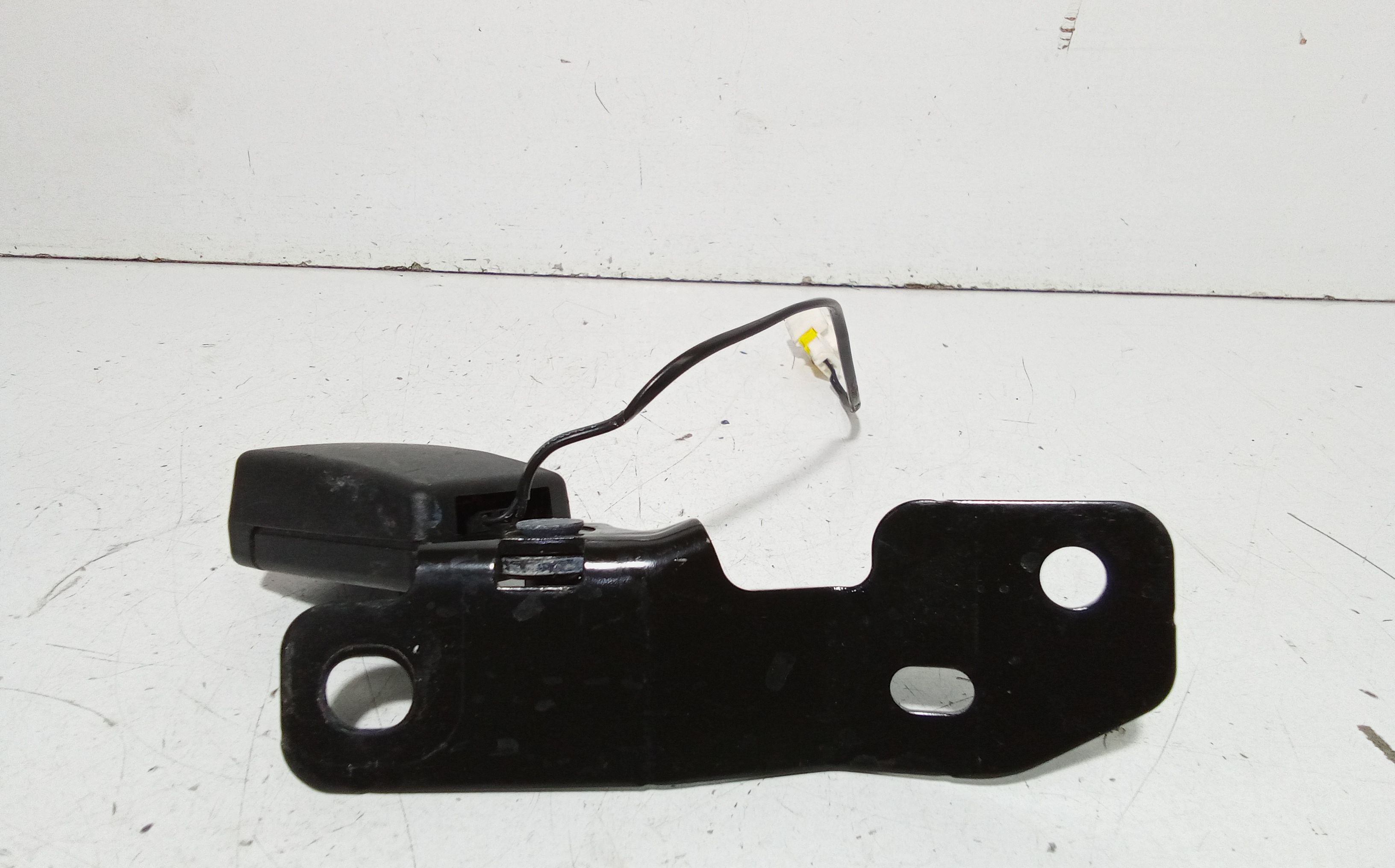 Aggancio cintura di sicurezza ant sx GUIDA FIAT 500 X Serie (15>)