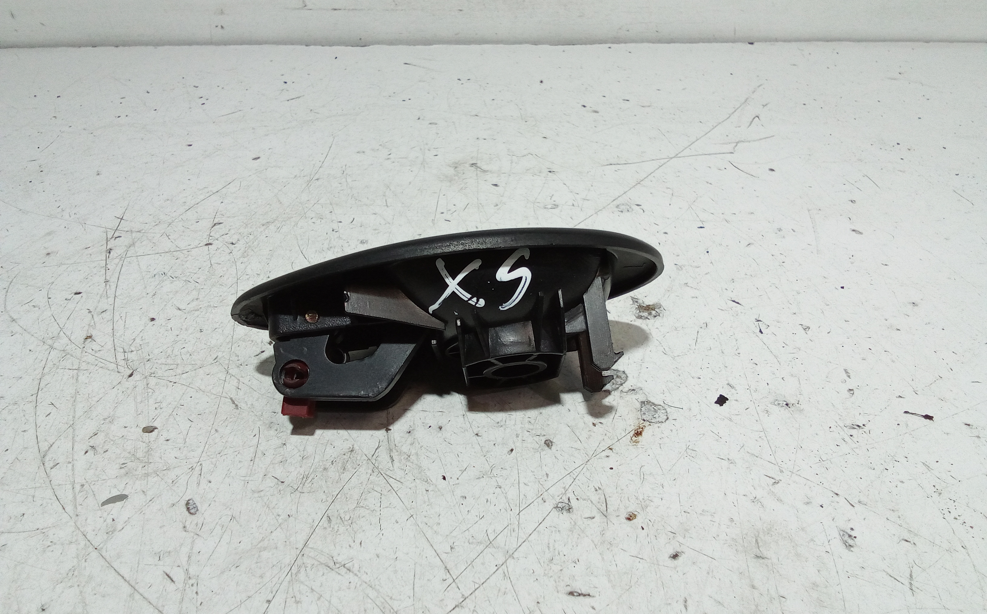 Maniglia esterna Anteriore Sinistra per ZD D1 (16>) (2016 - )