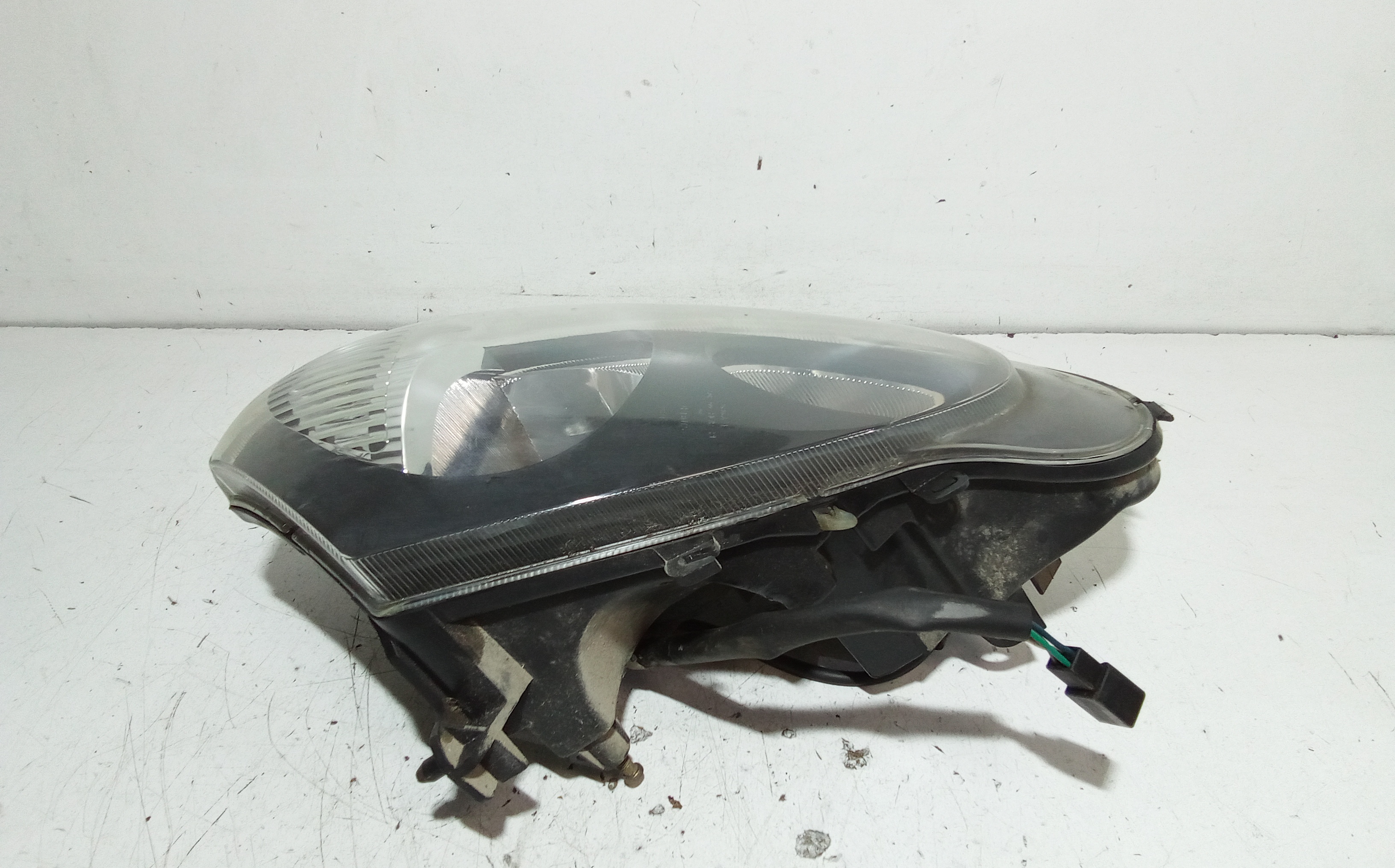 Faro anteriore per Honda @ 150cc (2000 - 2006)