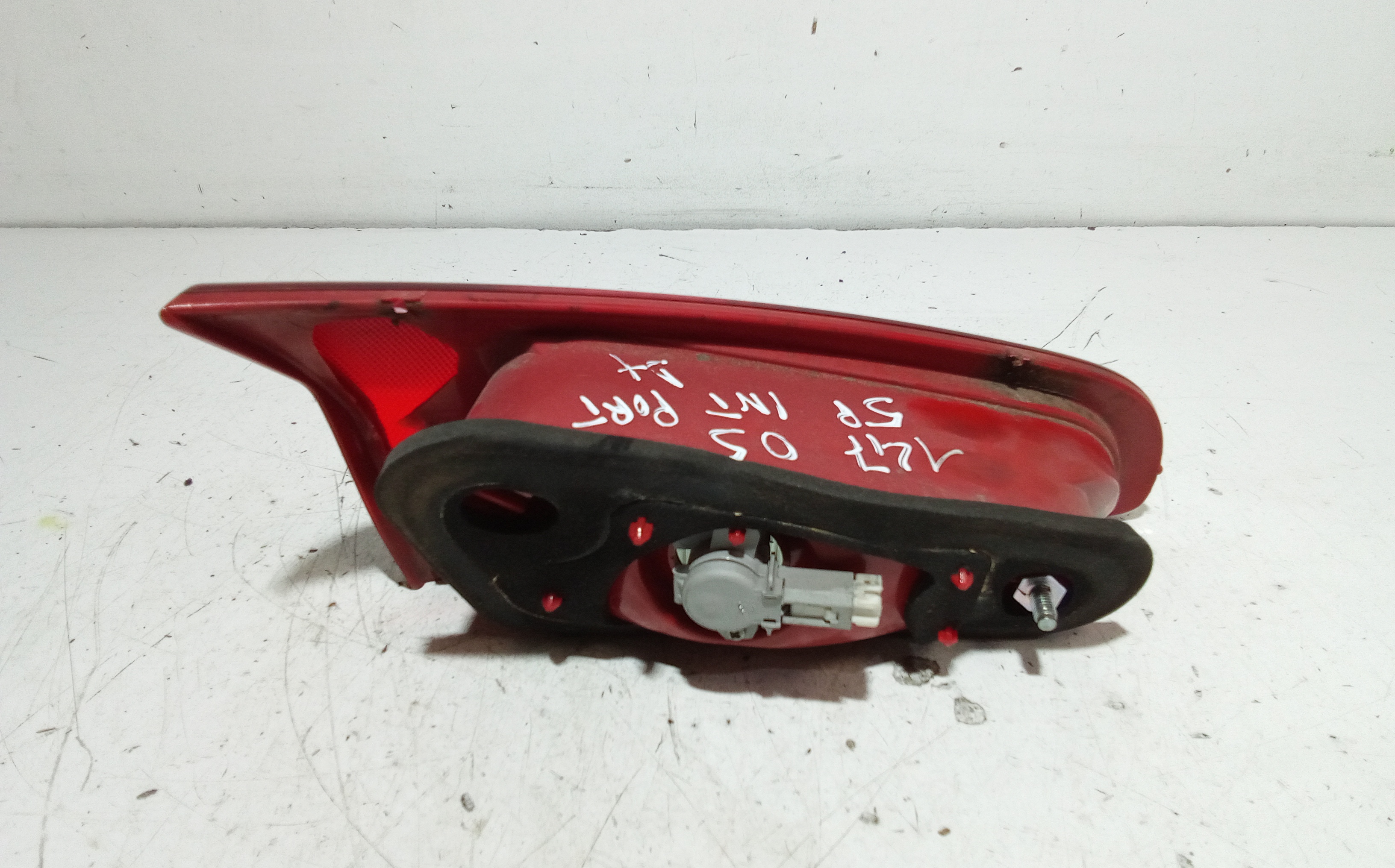 Stop Posteriore Destro Integrato nel Portello per Alfa Romeo 147 Serie (937_) (05>10) (2005 - 2010)