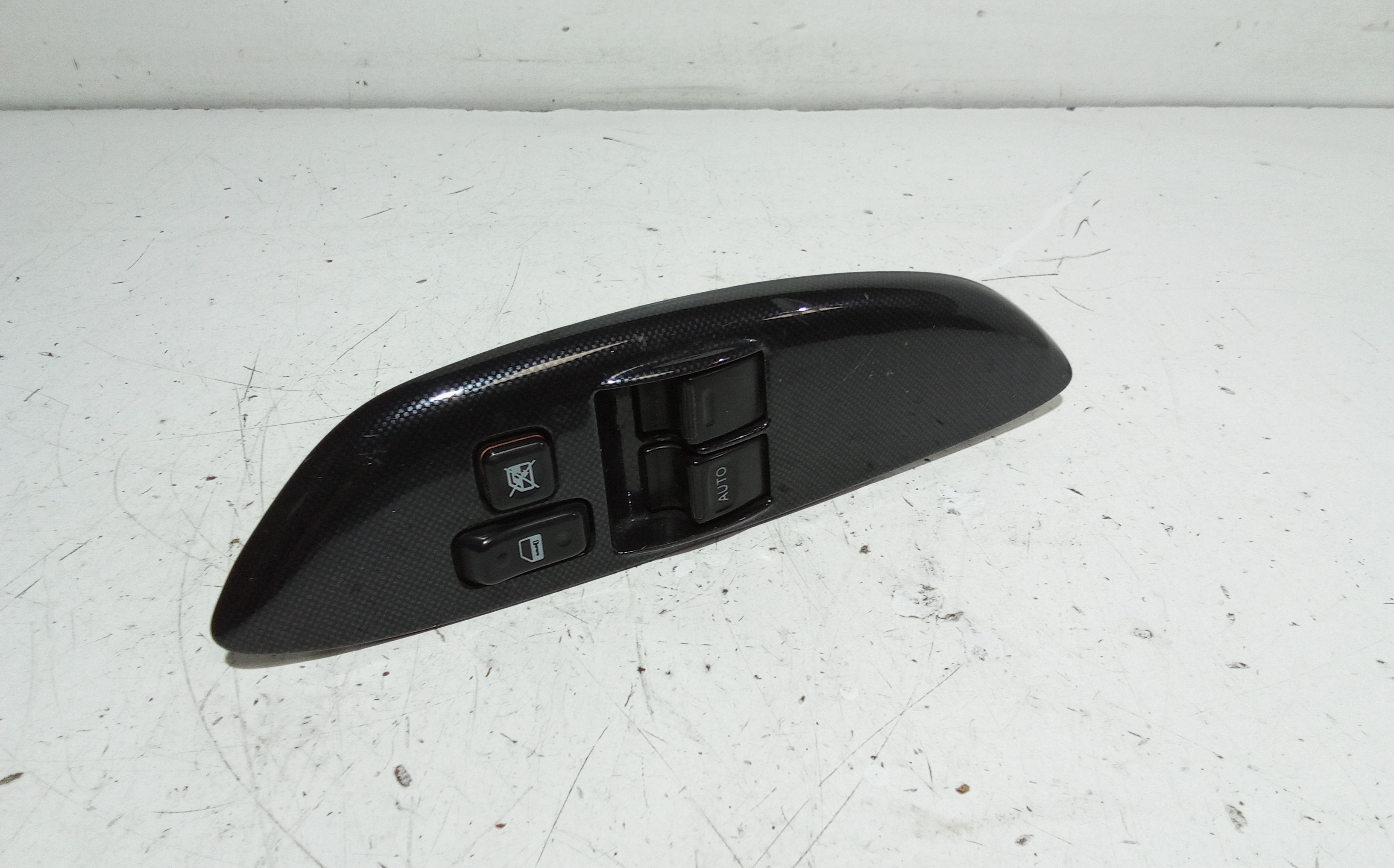 Pulsantiera anteriore sinistra Guida per Toyota Yaris 2 Serie