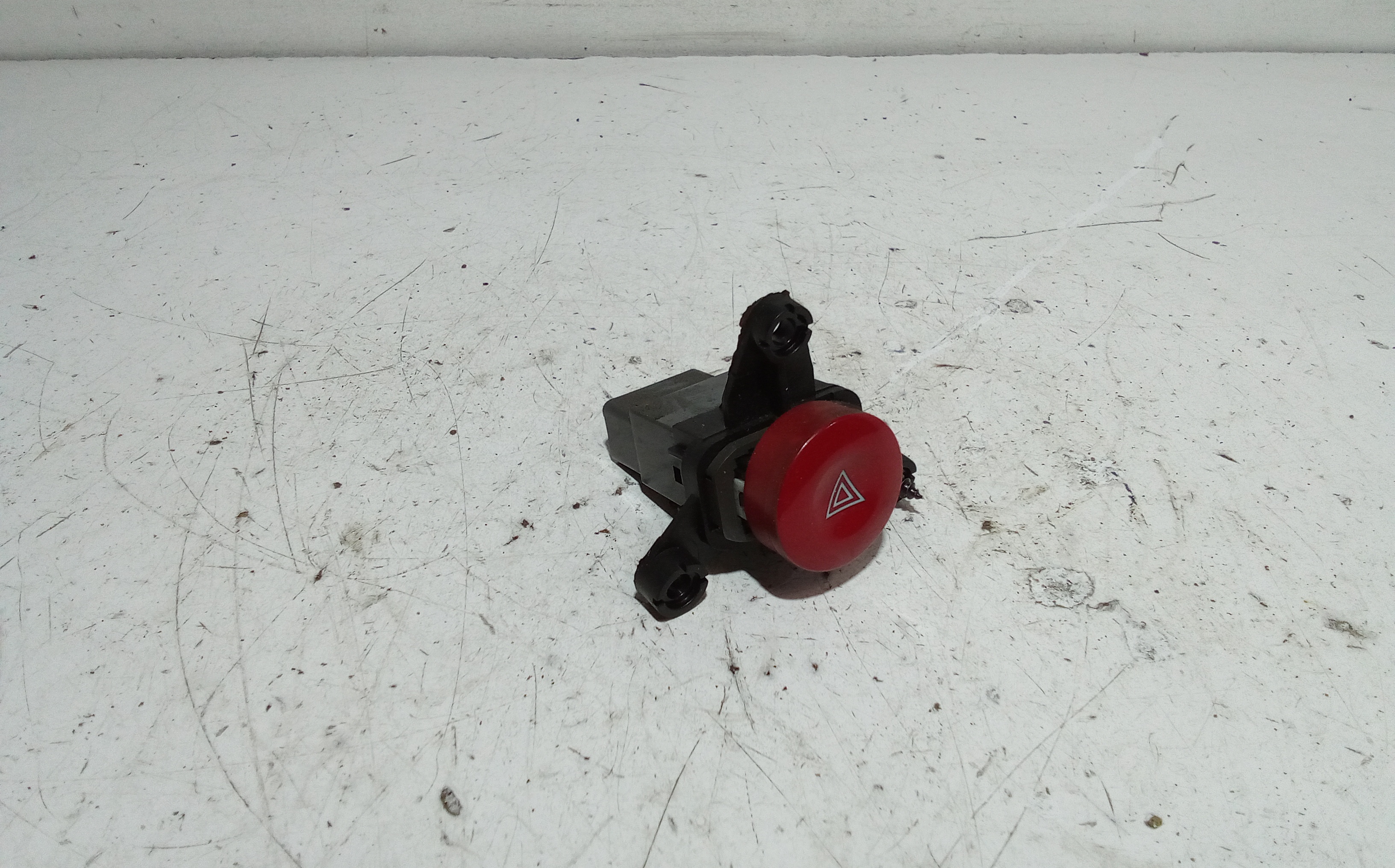 Pulsante luci di emergenza per Chevrolet Matiz 4 Serie (2007 - 2010)