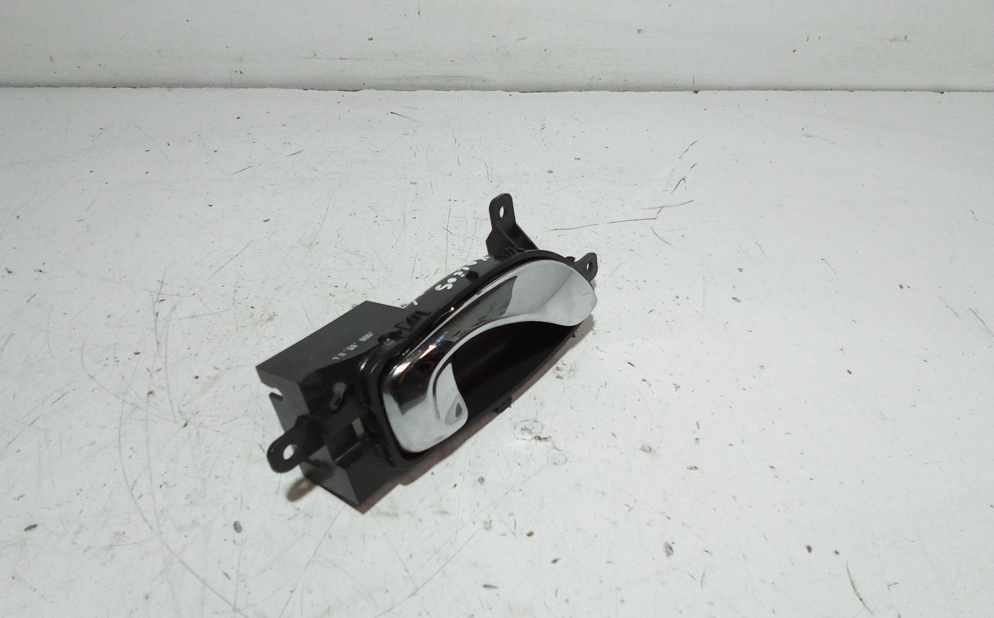 Maniglia interna Posteriore Destra per Renault Koleos 1 Serie (2008 - In produzione)