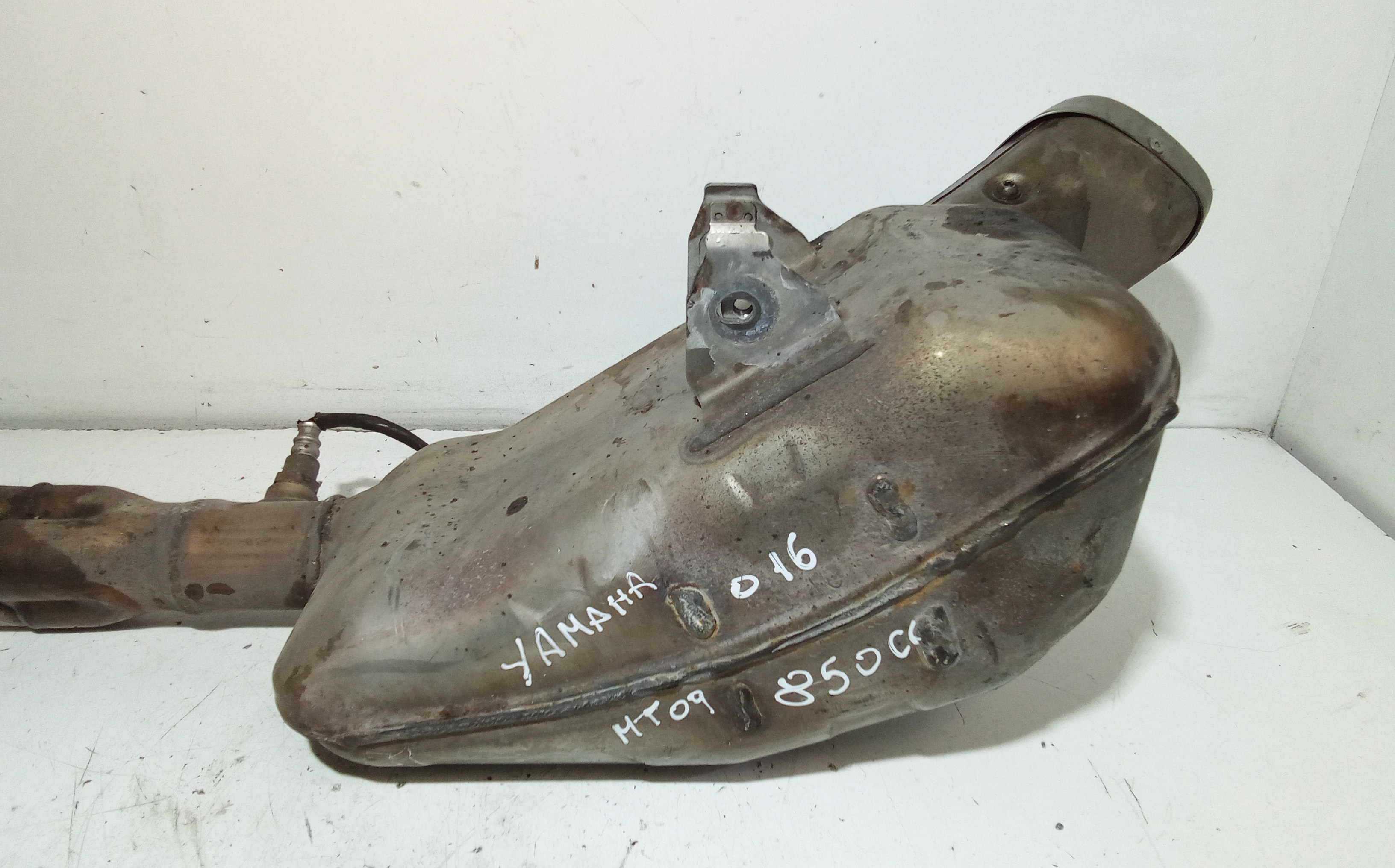 Marmitta completa di terminale scarico per Yamaha MT-09 (14-) (2014 - )