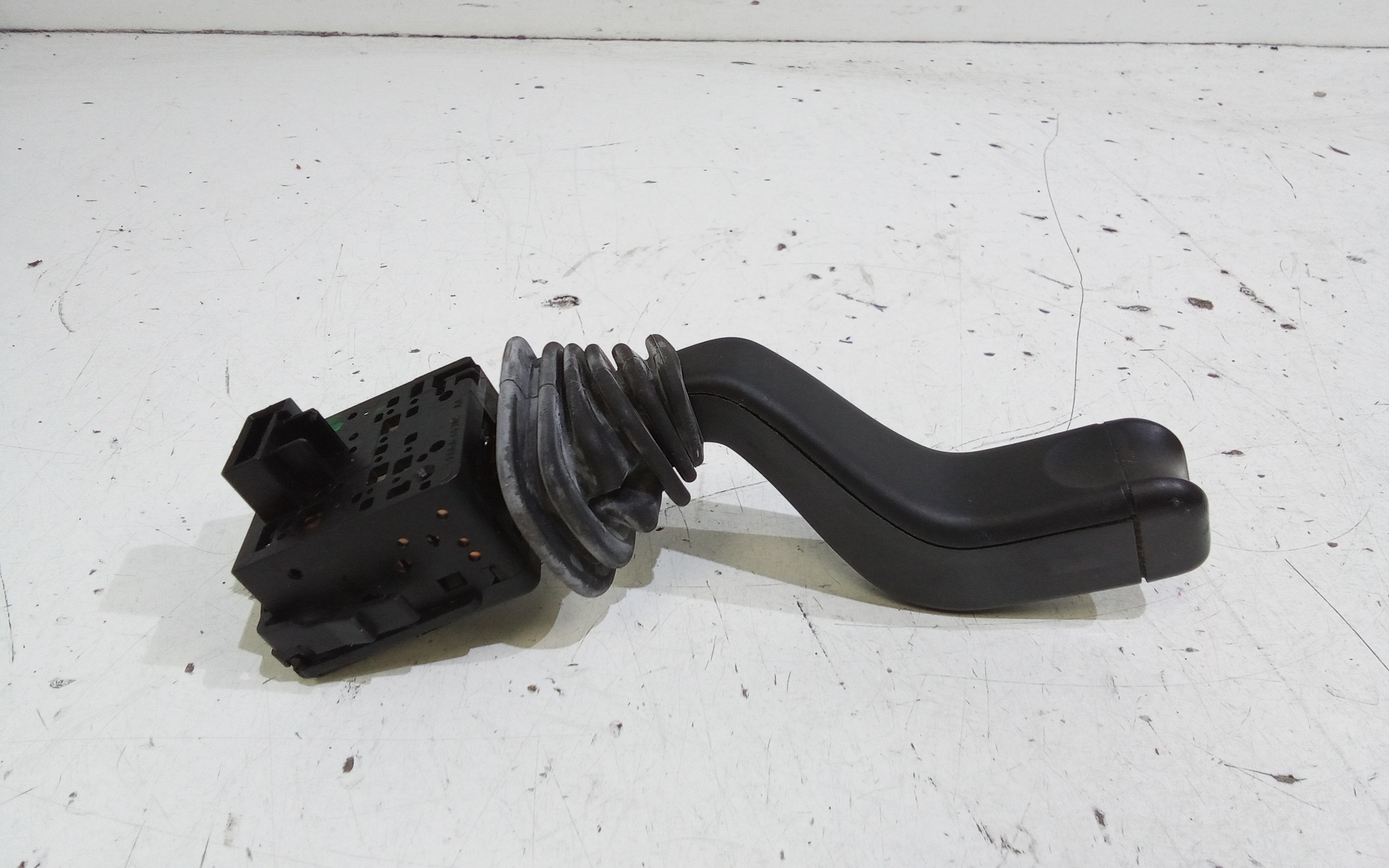 Devioluci sinistro per Opel Meriva 1 Serie (2003 - 2006)