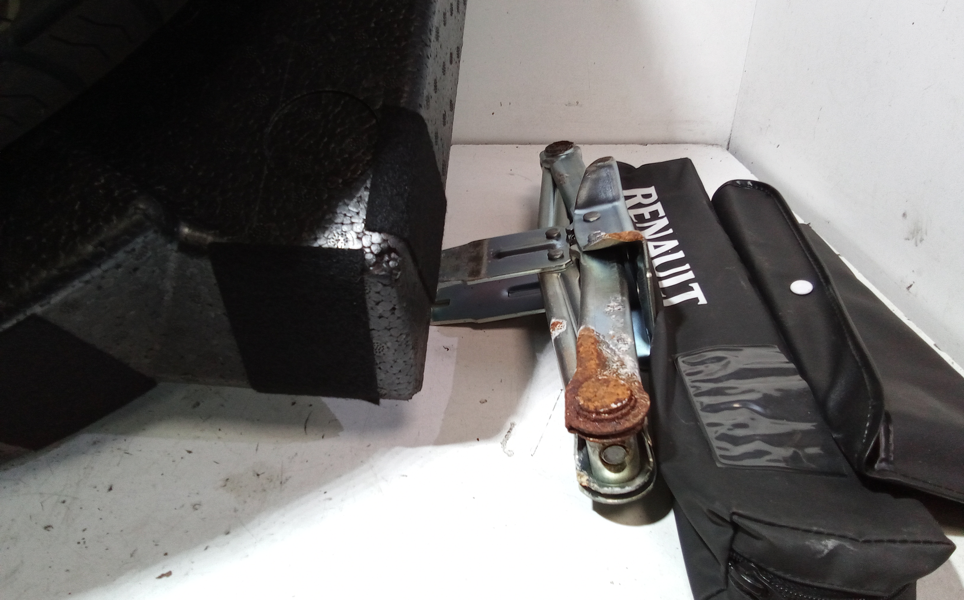 Kit Ruotino di scorta per Renault Koleos 1 Serie (2008 - In produzione)