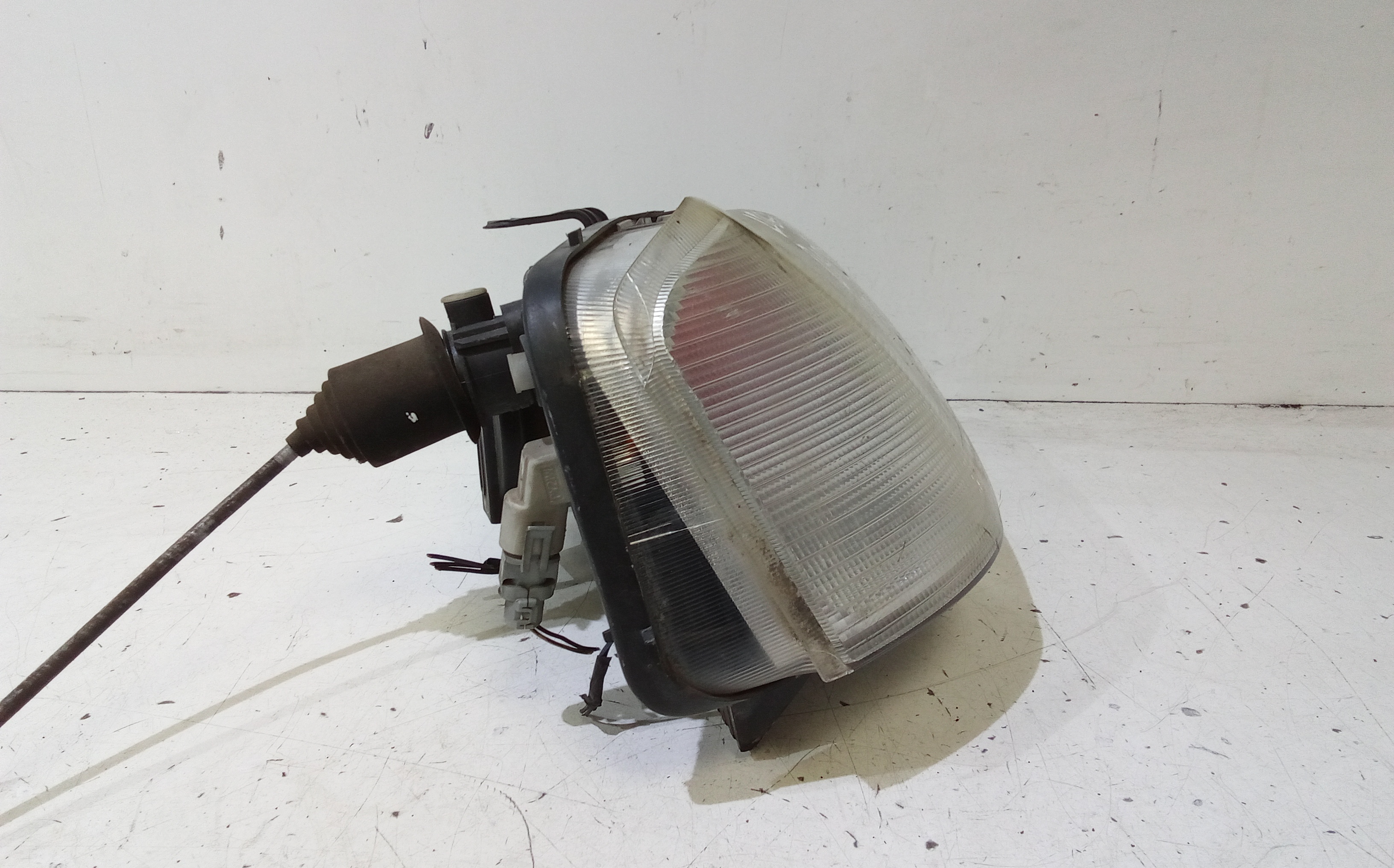 Faro anteriore Destro Passeggero per Dacia Logan 1 Serie (2004 - 2008)