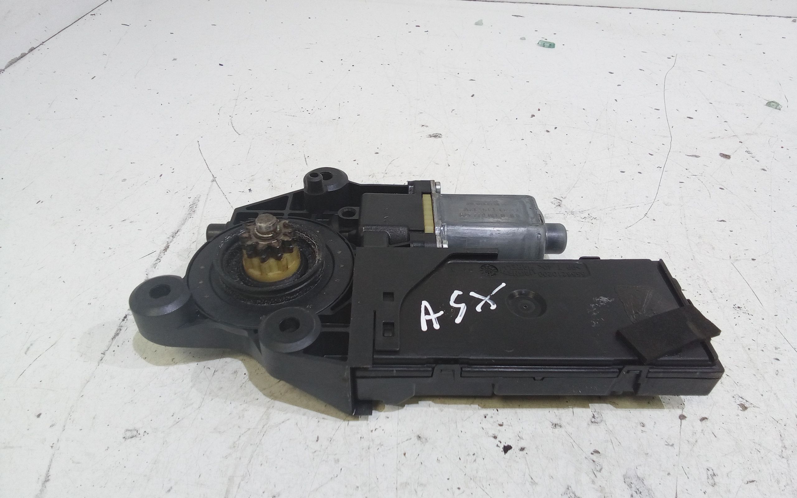 Motorino Alzavetro anteriore Sinistro RENAULT Megane III (08>16)