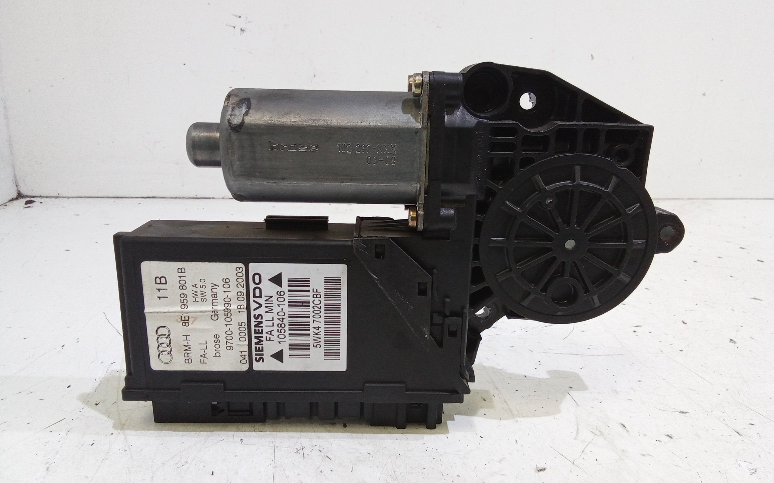 Motorino Alzavetro anteriore Sinistro AUDI A4 Avant (8ED) (04>08)